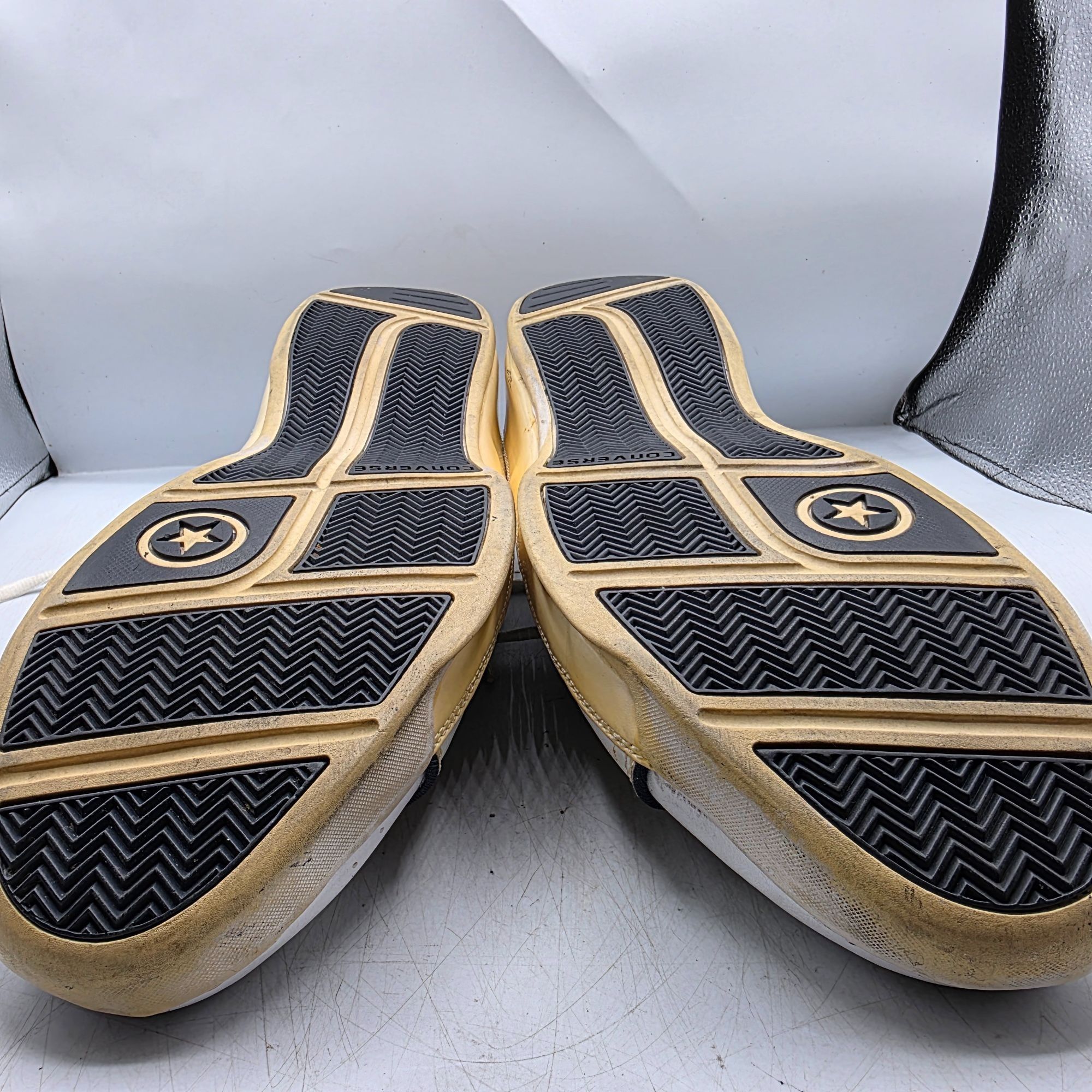 Converse Converse Dwayne Wade Mens Size 14 White Retro Basketball Sho Size US 14 / EU 47 - 11 Thumbnail