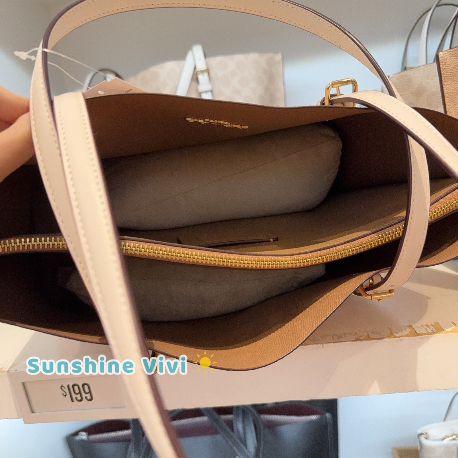 Coach NWT COACH Mollie Tote Large Signature CV967 Gold/Sand/Chalk Size ONE SIZE - 4 Thumbnail