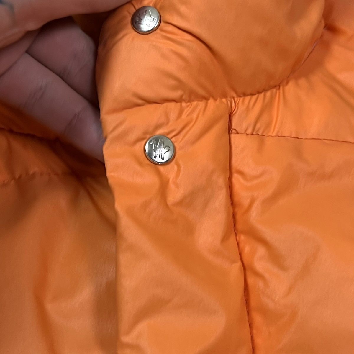 Moncler Moncler Grenoble Down Puffer Jacket Vintage Size US L / EU 52-54 / 3 - 7 Thumbnail