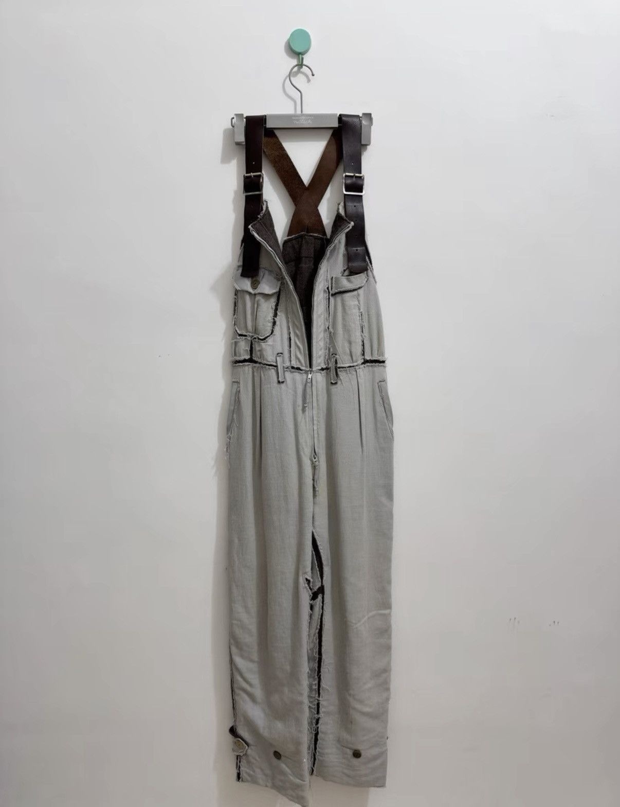 Takahiromiyashita The Soloist. TAKAHIROMIYASHITA THE SOLOIST Takahiro Miyashita overalls Size US 32 / EU 48 - 2 Thumbnail