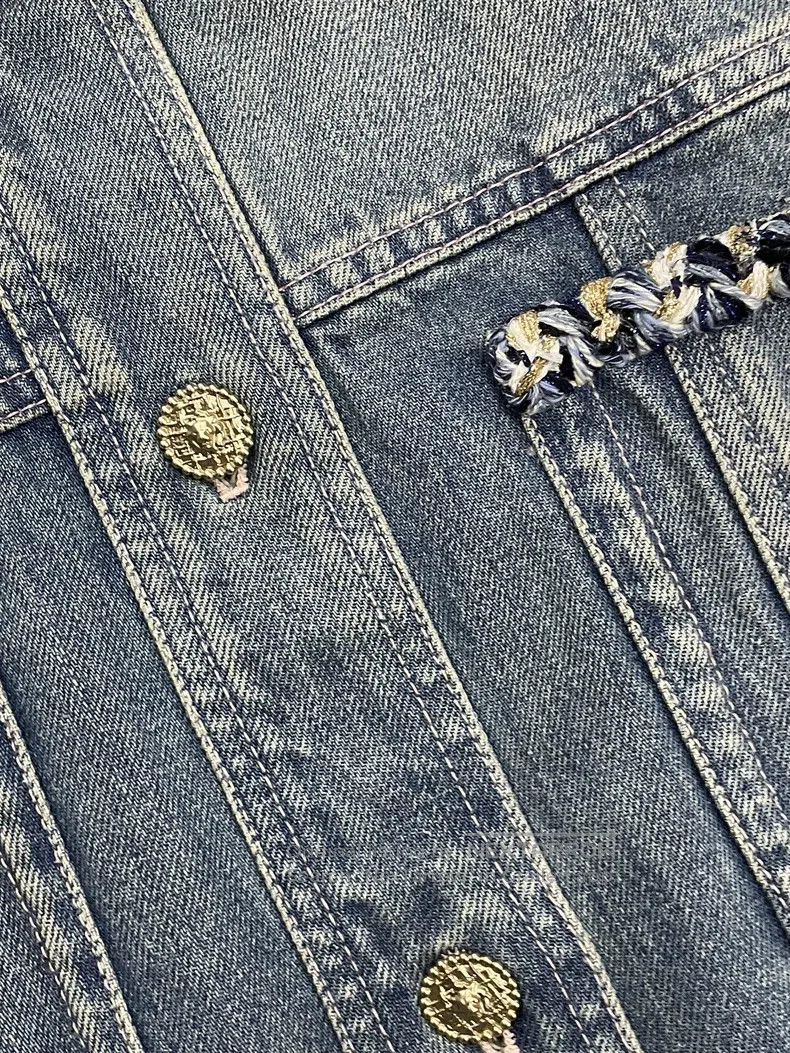 Chanel Chanel 25A tweed rolled denim jacket sleeveless vest jacke Size XXS / US 00 / IT 34 - 2 Thumbnail