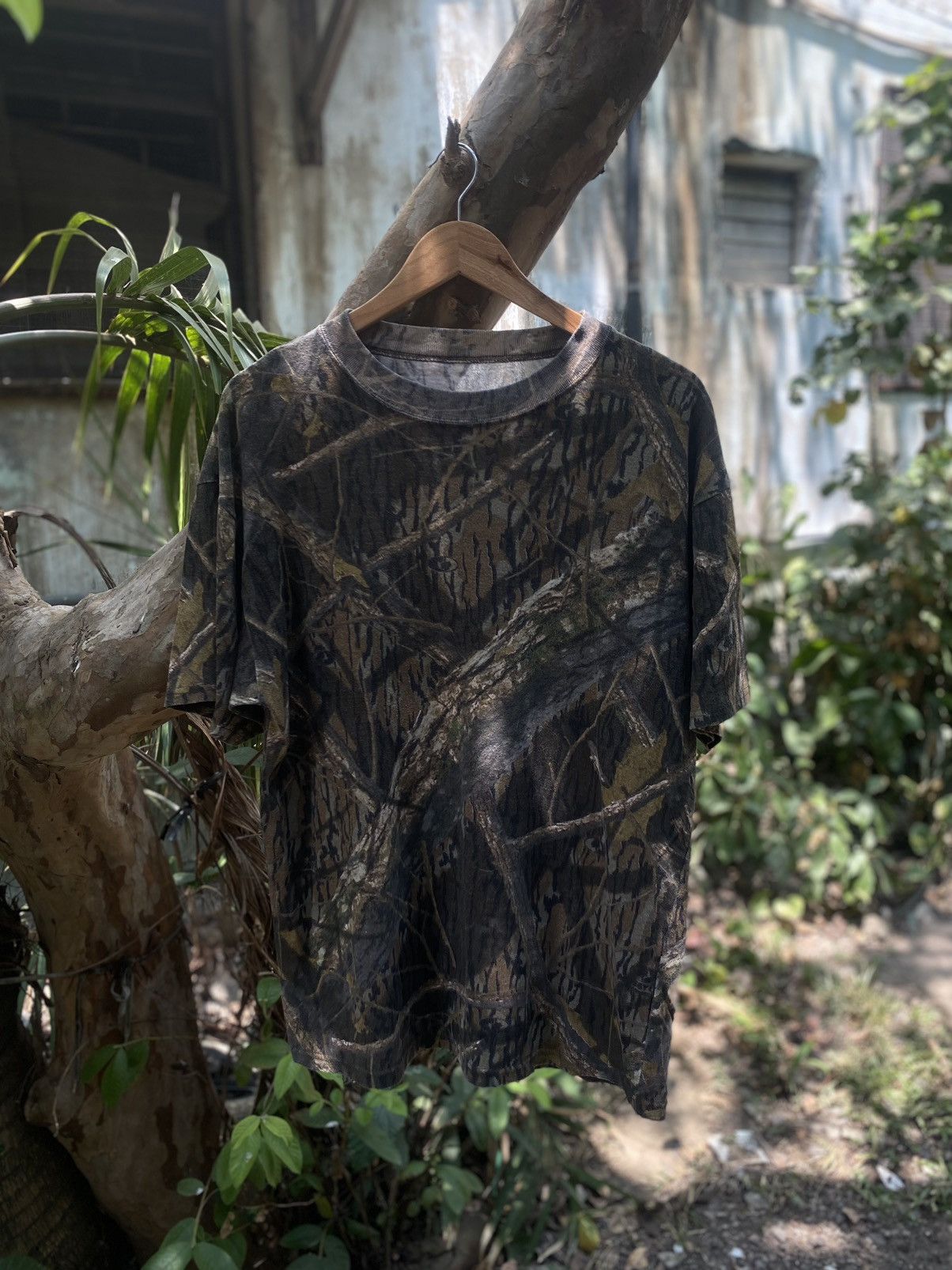 Mossy Oaks Vintage Moasy Oaks Shadow Branch Camo T-shirt Size US L / EU 52-54 / 3 - 2 Thumbnail