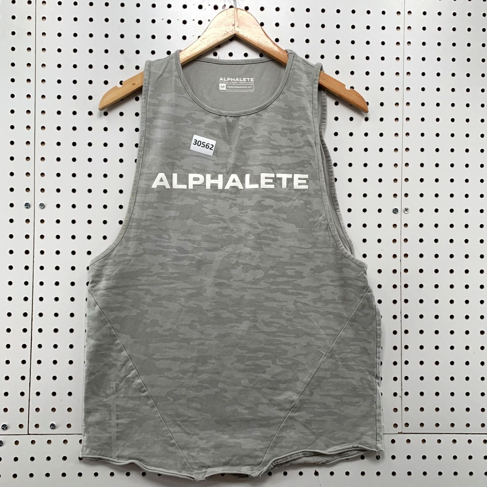 Vintage Alphalete Tank Shirt Women’s Medium Performance Gray Camouflage Size M / US 6-8 / IT 42-44 - 2 Thumbnail