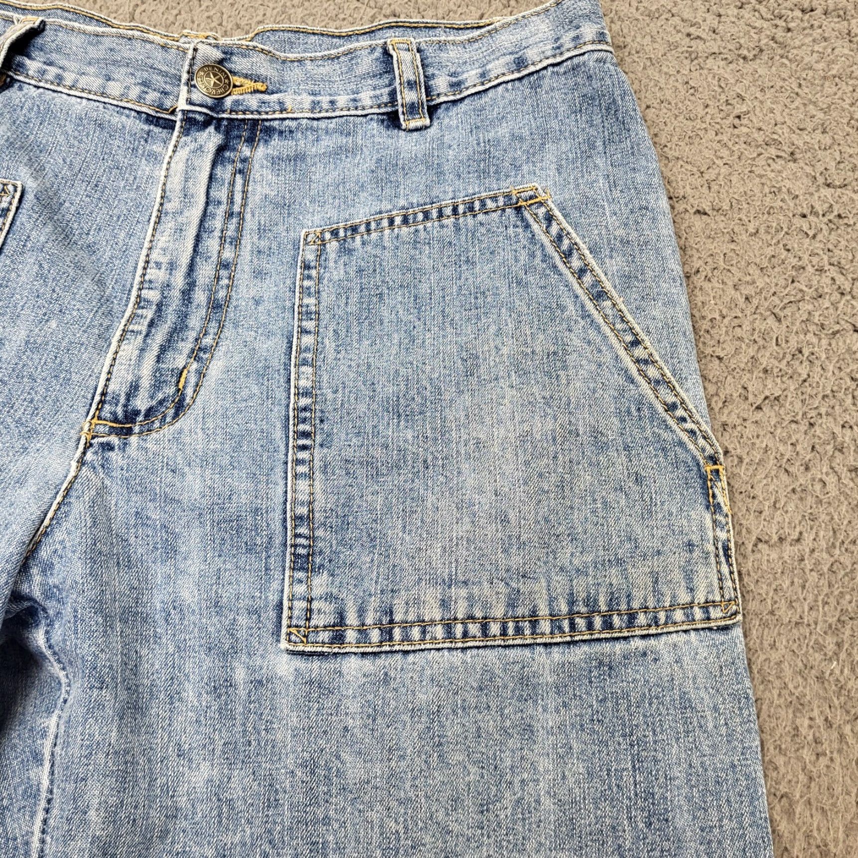 Cherokee Cherokee Capri Jeans Womens Size 8 Stonewash Blue Denim College Y2K Regular Fit Pants Womens Size 30" / US 8 / IT 44 - 5 Thumbnail