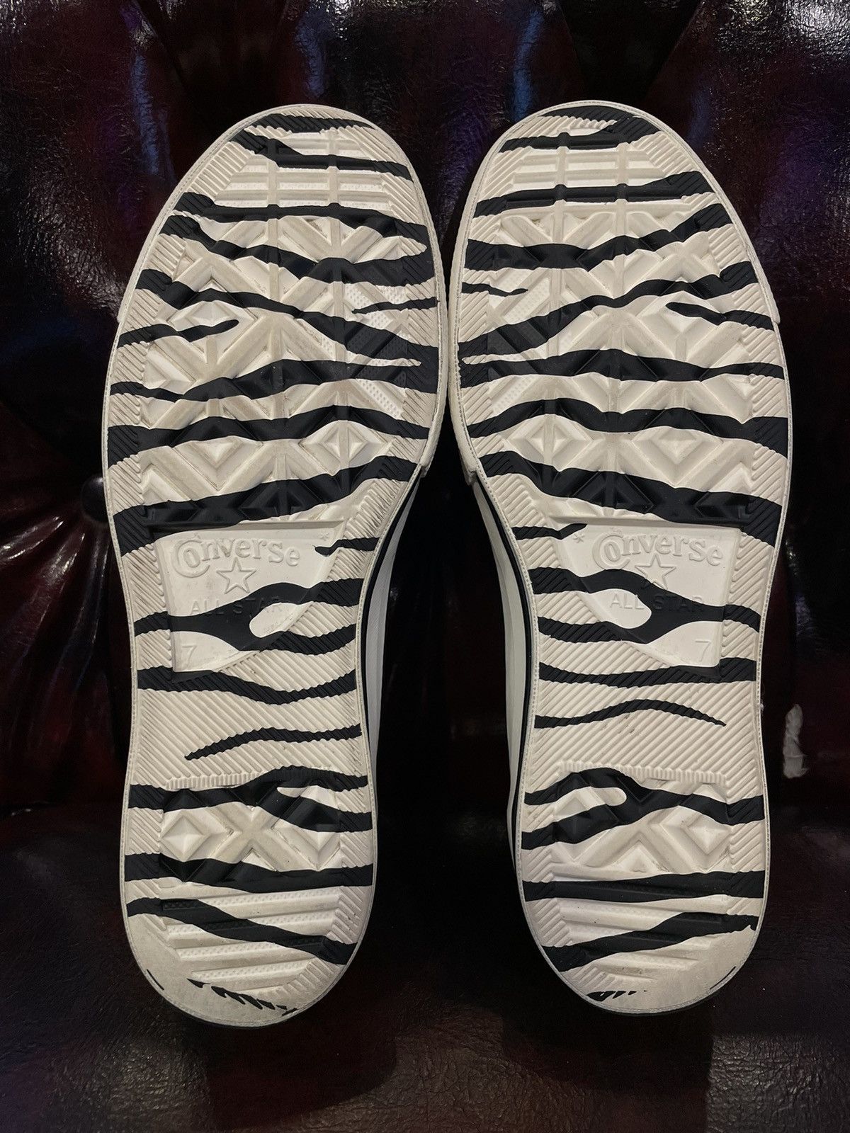 Converse Converse 70 Ox Black Greige Zebra Stripes Size US 7 / EU 40 - 5 Thumbnail