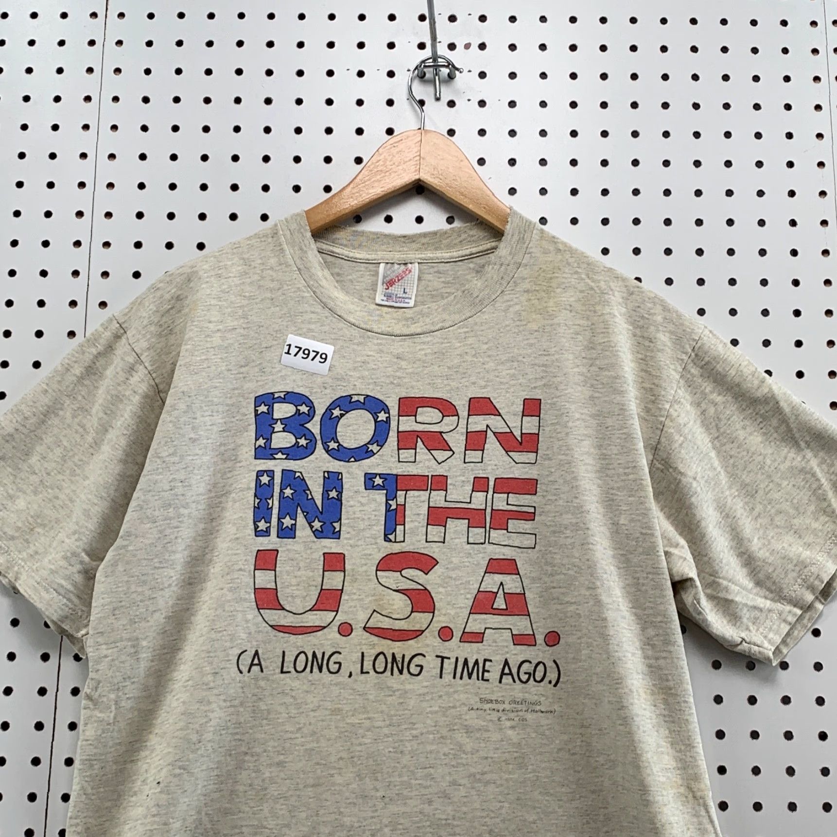 Jerzees Vintage Born In The USA Shirt Gray Mens L Short Sleeve USA Flag Funny TEE 20X27 Size US L / EU 52-54 / 3 - 2 Thumbnail