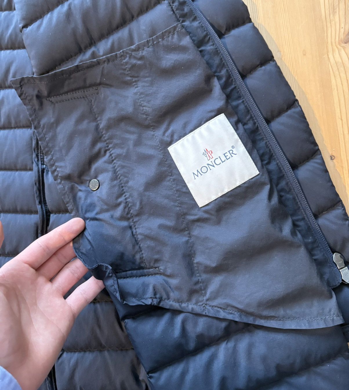 Moncler Moncler Vierne Jacket Size US S / EU 44-46 / 1 - 10 Thumbnail