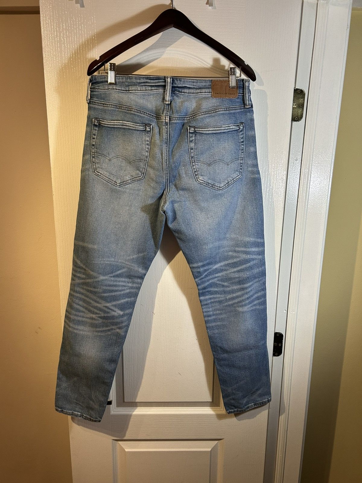 American Eagle Outfitters American Eagle Jeans Athletic Skinny size 31x30 Size US 31 - 2 Thumbnail
