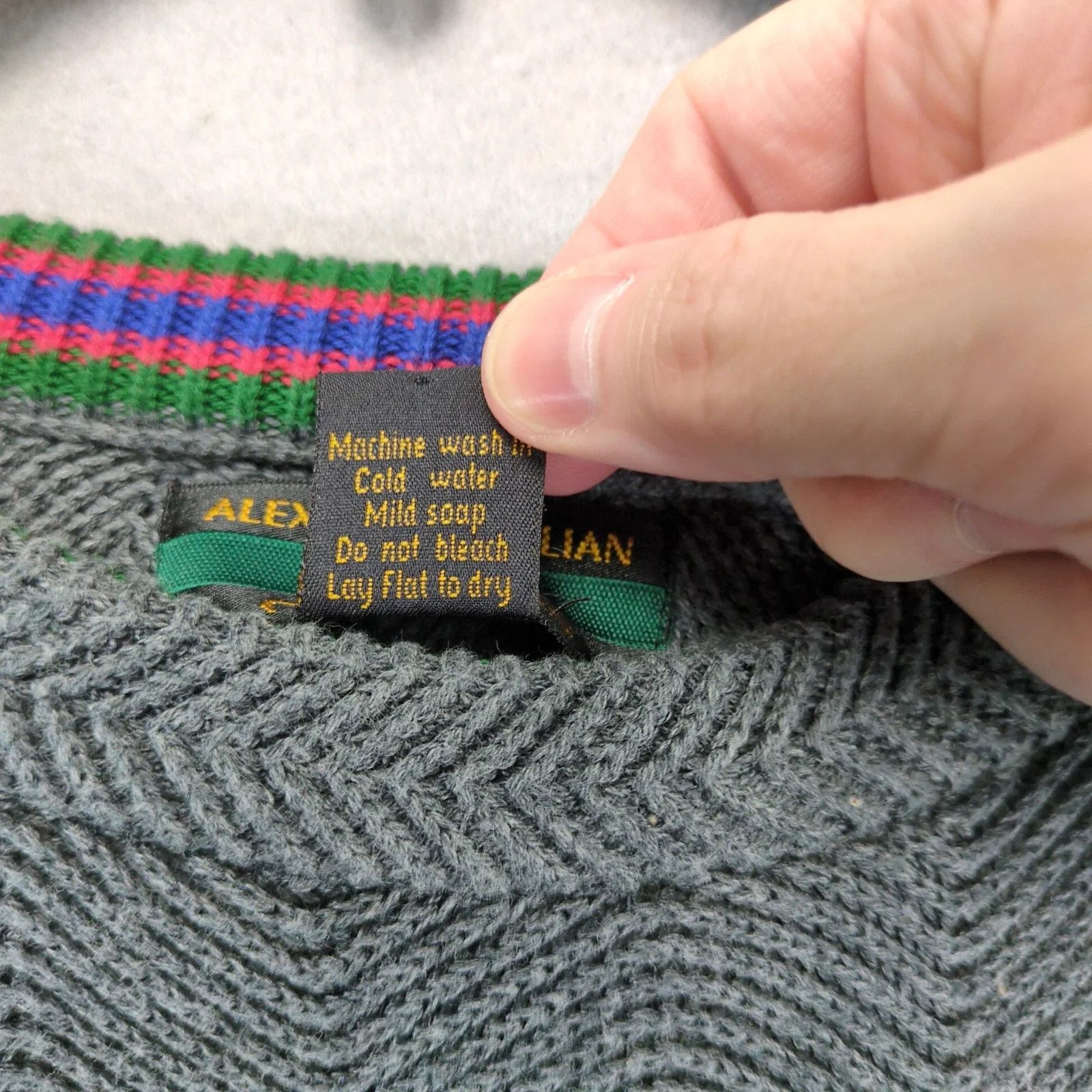 Alexander Julian Alexander Julian Colours Pullover Sweater Mens XL Wavy Lines Size US XL / EU 56 / 4 - 4 Thumbnail