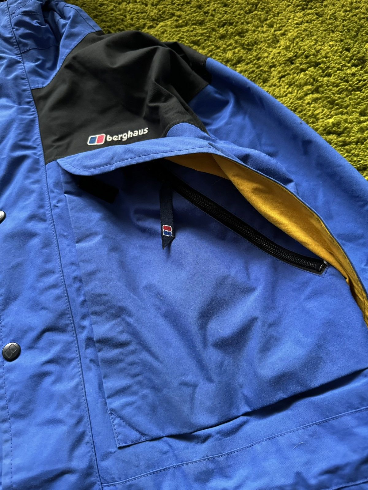 Berghaus × Designer Berghaus gorpcore style Gore-Tex membrane jacket Size US M / EU 48-50 / 2 - 7 Thumbnail