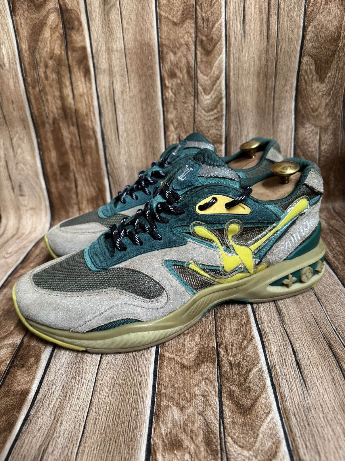 Louis Vuitton lv trail trainers Size US 10 / EU 43 - 2 Thumbnail