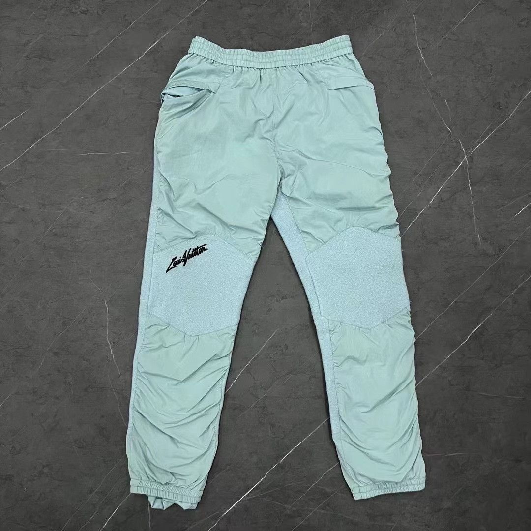 Louis Vuitton Louis Vuitton Blue Fleece Panel Peace Dove Pants Size US 30 / EU 46 - 1 Thumbnail