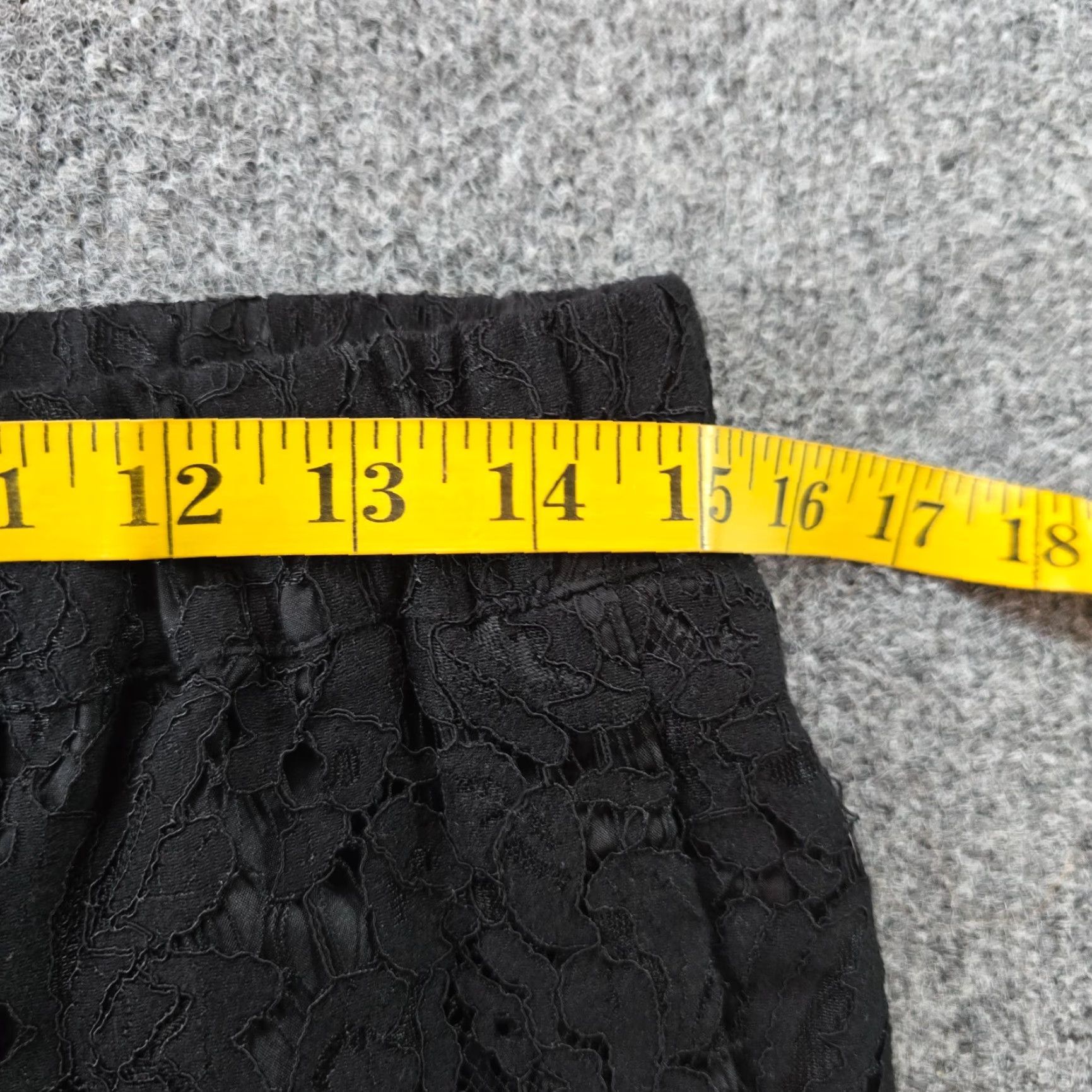 J.Crew J.CREW Pants Womens Size 6 Black Lace Lined Tapered Pull On Capsule Minimalist Shirt? Size 28" / US 6 / IT 42 - 4 Thumbnail