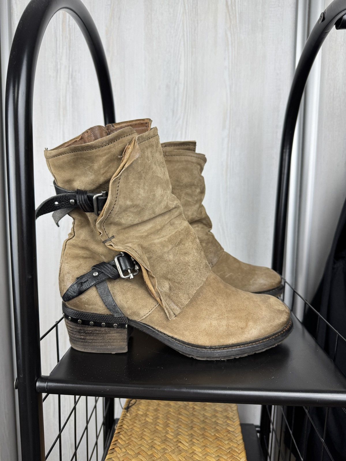 A.S.98 A.S.98 Airstep beige leather suede strap biker boots size 40 Size US 10 / IT 40 - 5 Thumbnail