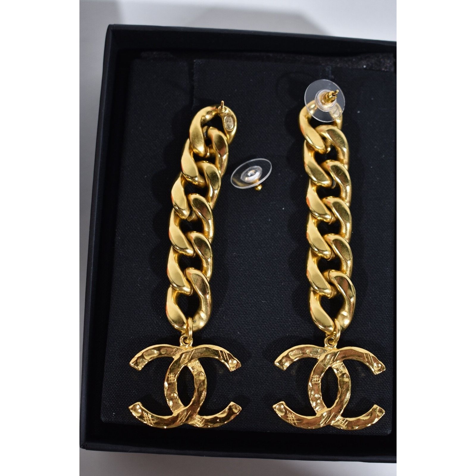 Chanel Chanel Curb Link Chain XLarge Thick Statement Drop Earrings Size ONE SIZE - 10 Thumbnail