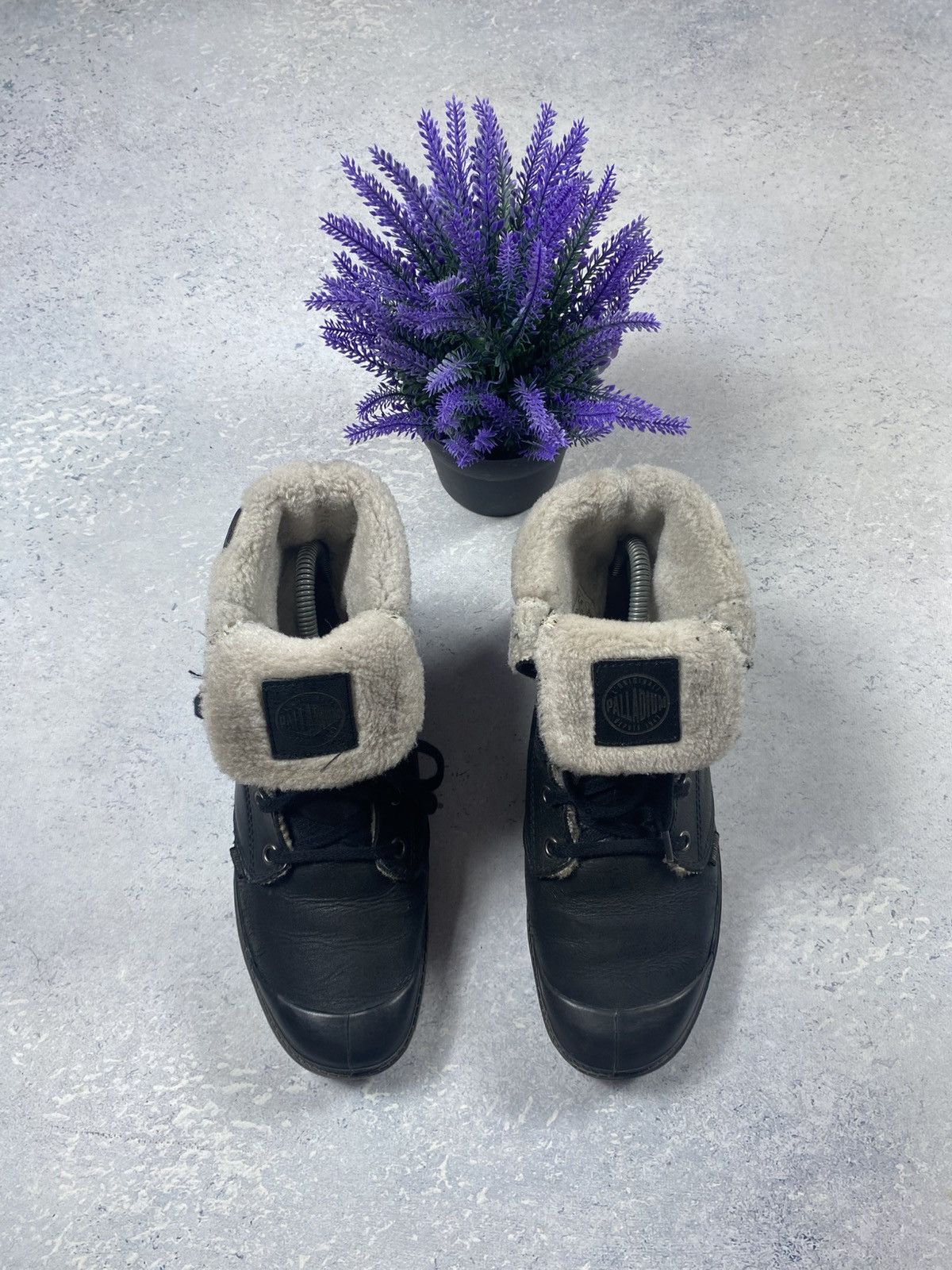 Palladium Black Womens Palladium Leather Boots With Fur Size US 7 Size US 7 / IT 37 - 3 Thumbnail