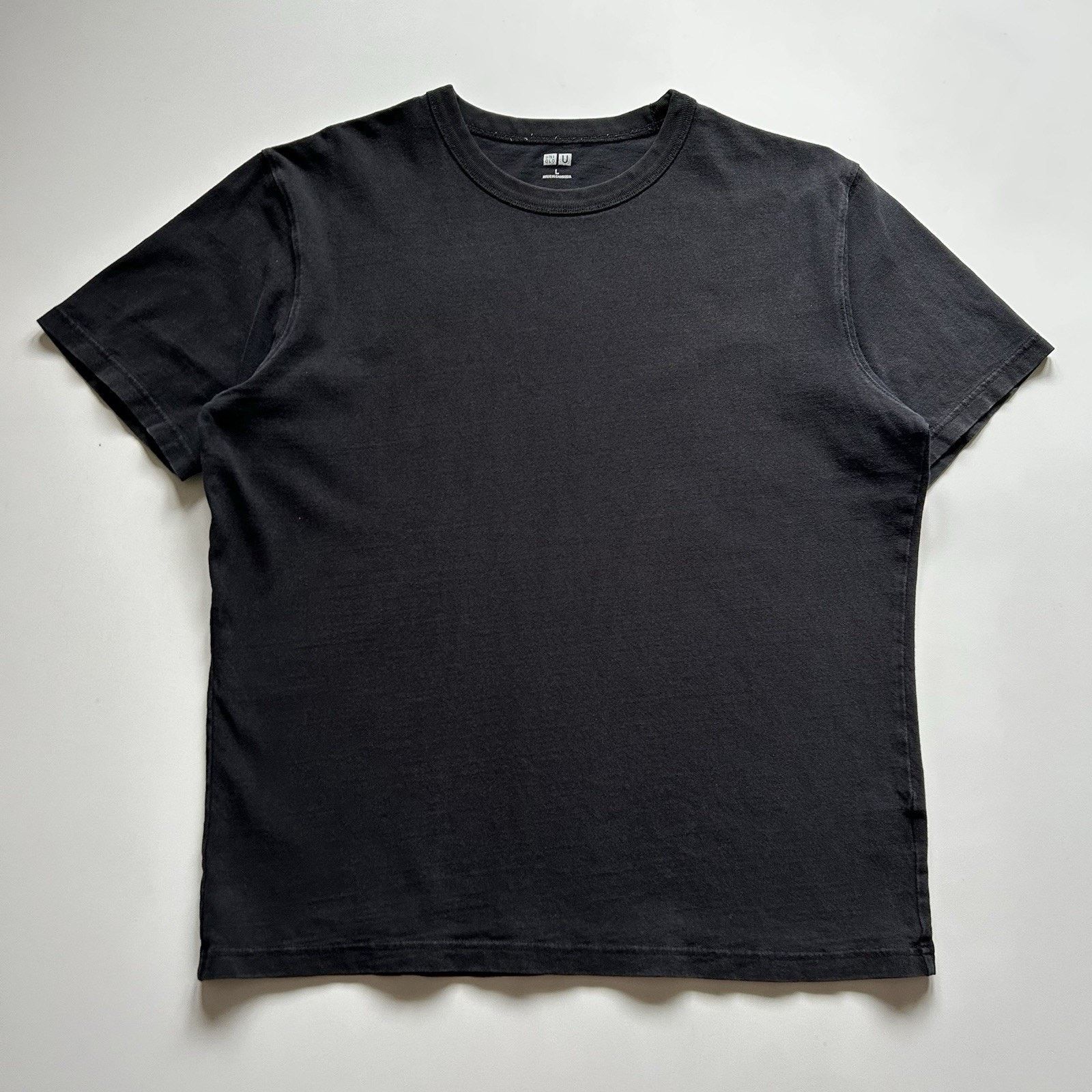 Uniqlo × Vintage Vintage Sun Faded Black T-Shirt Size Large Y2K Uniqlo Rare Size US L / EU 52-54 / 3 - 1 Thumbnail