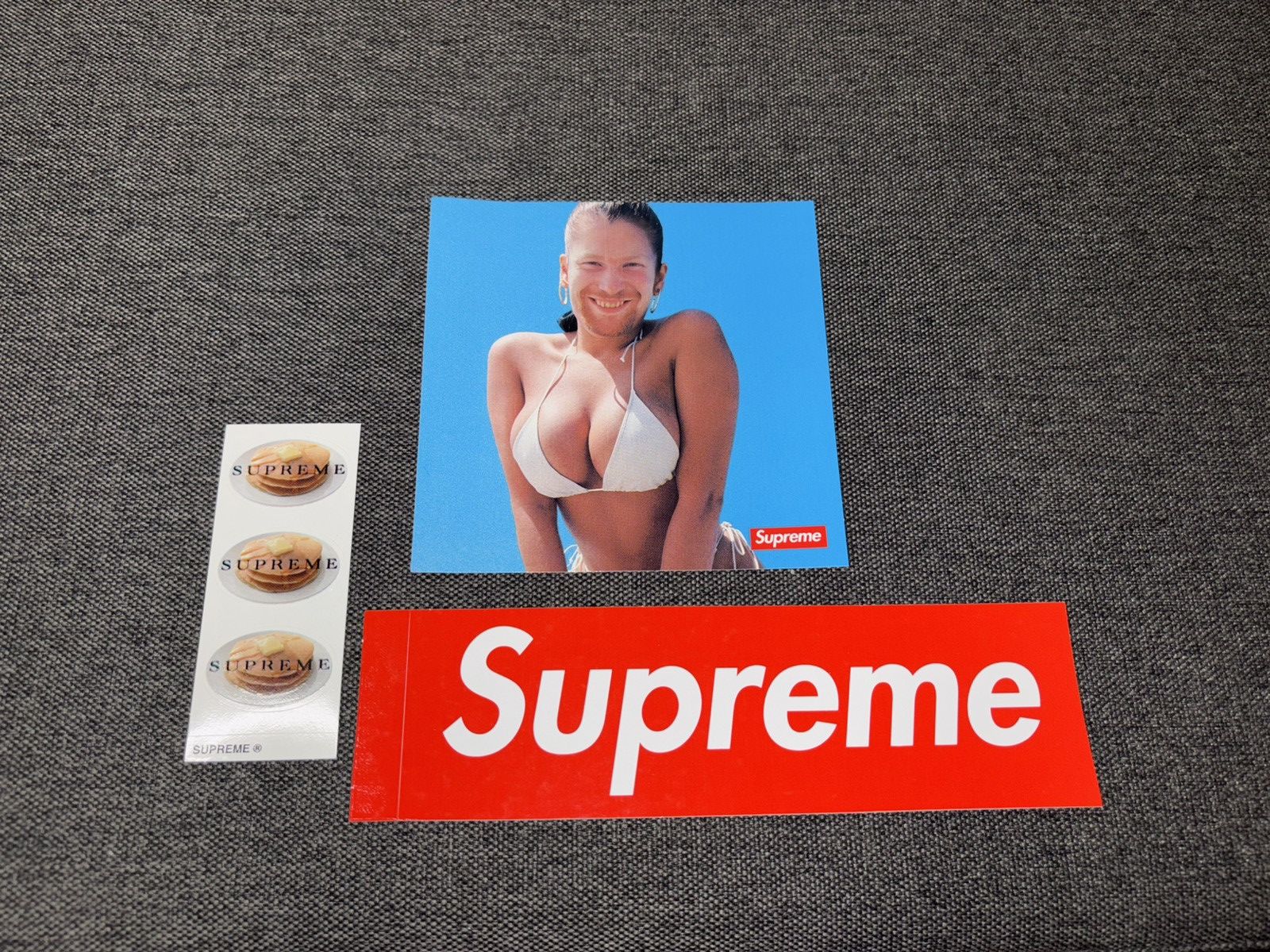 Supreme SUPREME Washed Box Logo Crewneck White X-Large SS25SW2 BNIB Size US XL / EU 56 / 4 - 12 Thumbnail