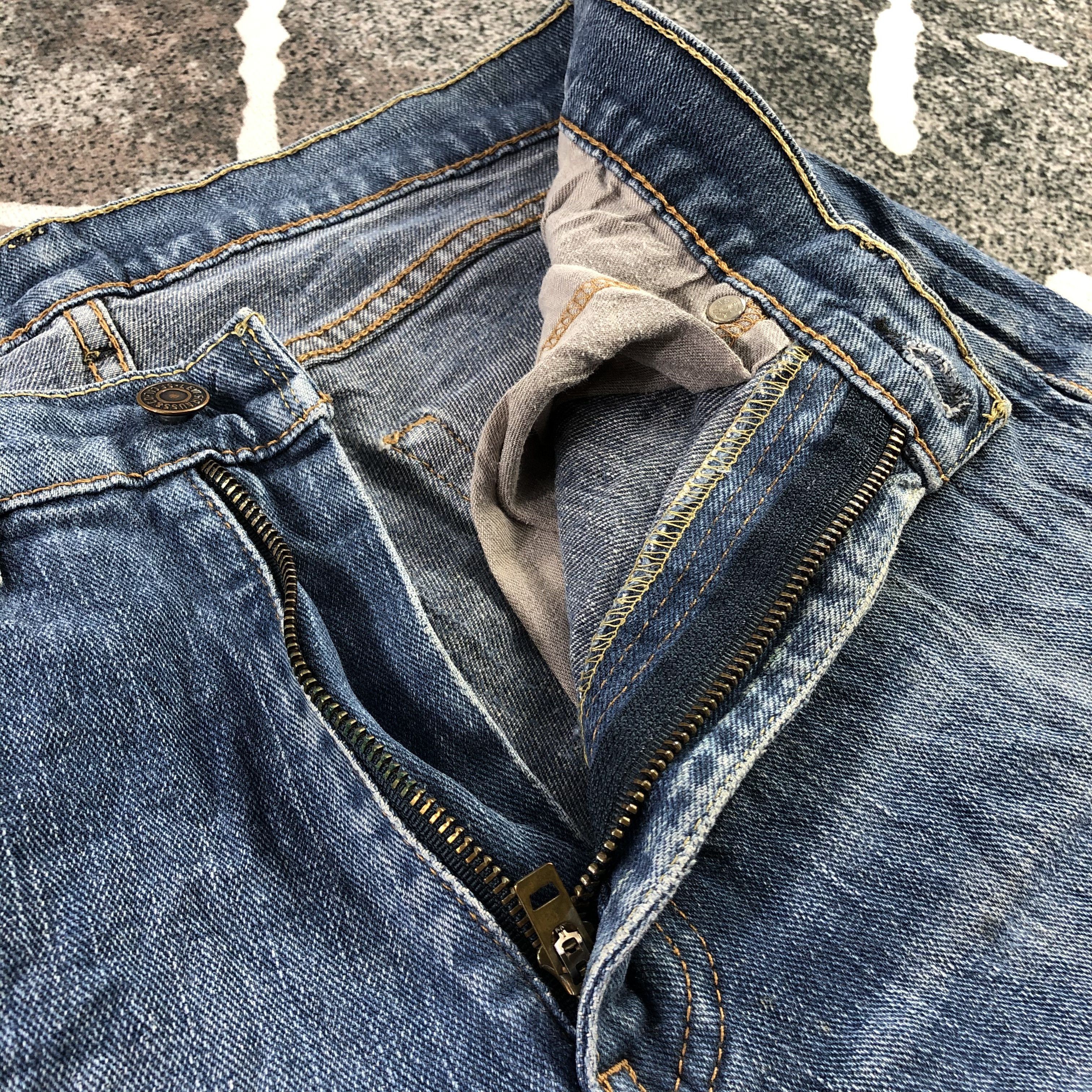 Levi's Vintage Levi's 505 Jeans Blue Wash Denim KJ1393 Size US 31 - 10 Thumbnail