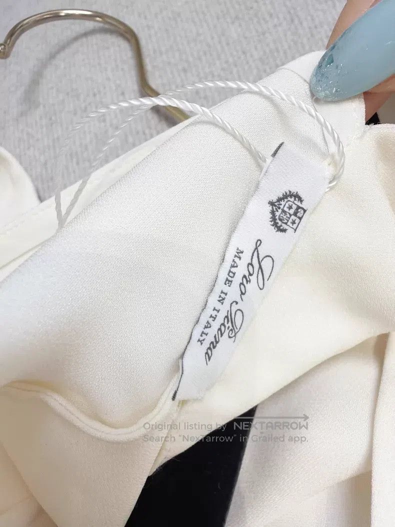 Loro Piana Loro Piana Beige Sleeveless Top with Collar and Waist Tie Size XXS / US 00 / IT 34 - 8 Thumbnail