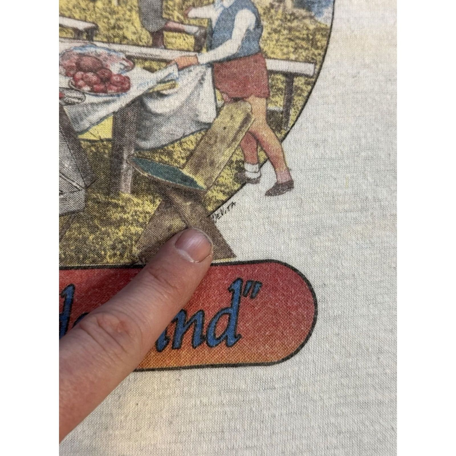 Vintage VINTAGE Nazareth Malice In Wonderland T Shirt L 1980 Funkadelic Band Music Rock White Mens Size US L / EU 52-54 / 3 - 6 Thumbnail