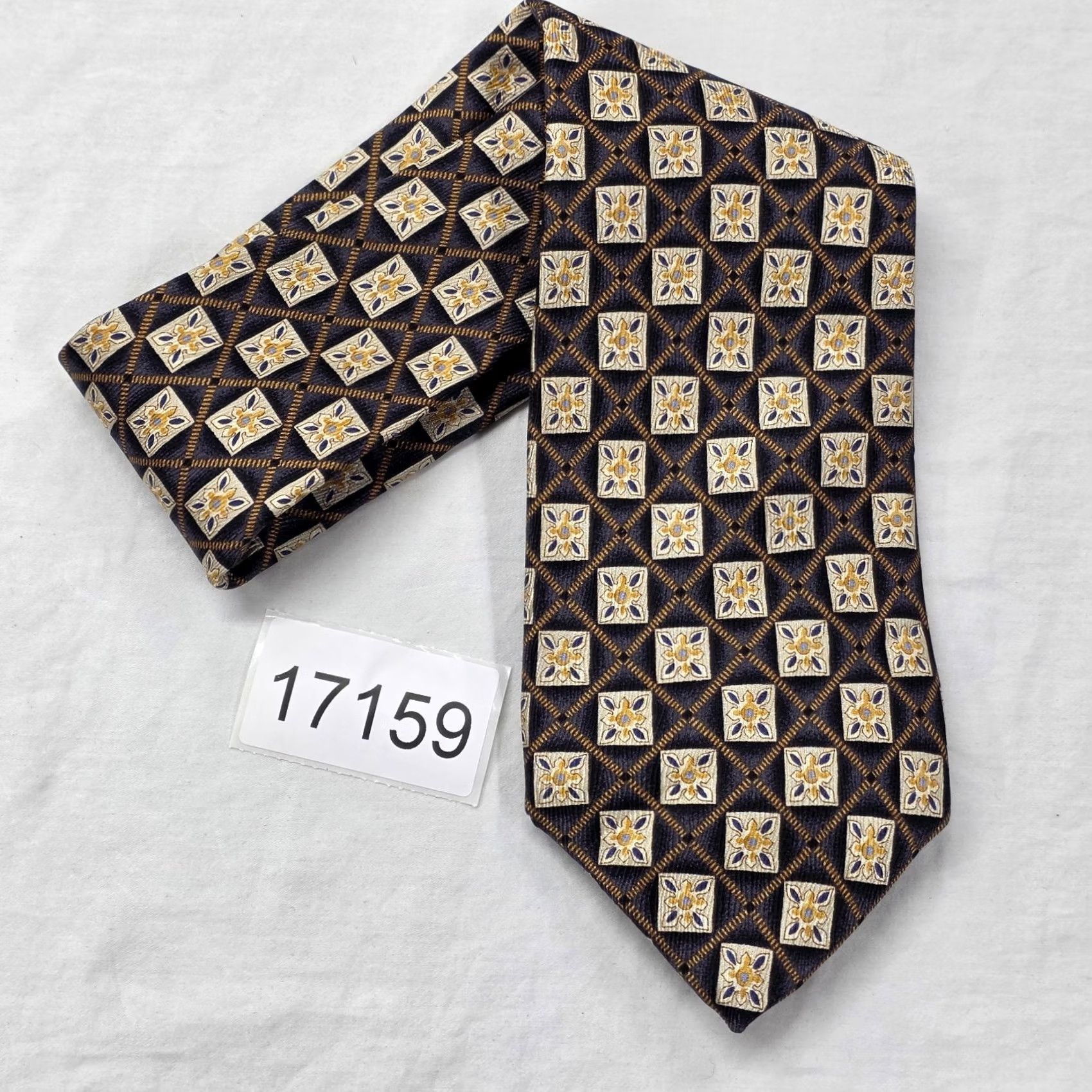 Robert Talbott Robert Talbott Studio Silk Necktie Mens Black Geometric USA Stylish Artsy Tie 59" Classic 4" Width TIE Mens Size ONE SIZE - 7 Thumbnail
