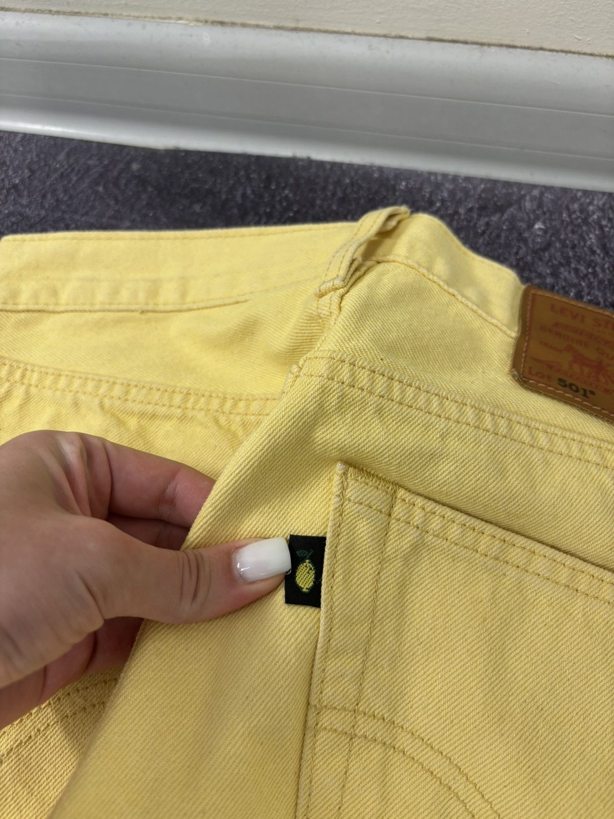 Levi's Levi’s Premium 501 Lemon Tab Slim Fit Yellow Denim Jeans Size US 28 / EU 44 - 9 Thumbnail