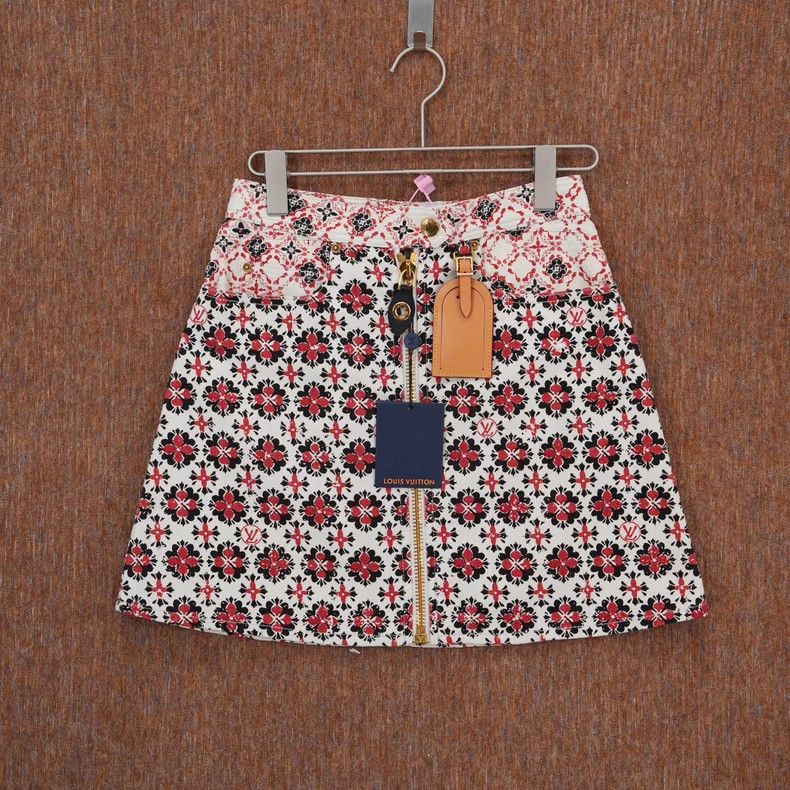 Louis Vuitton Louis Vuitton Floral Print Skirt - dmc Size US 36 / EU 52 - 1 Thumbnail