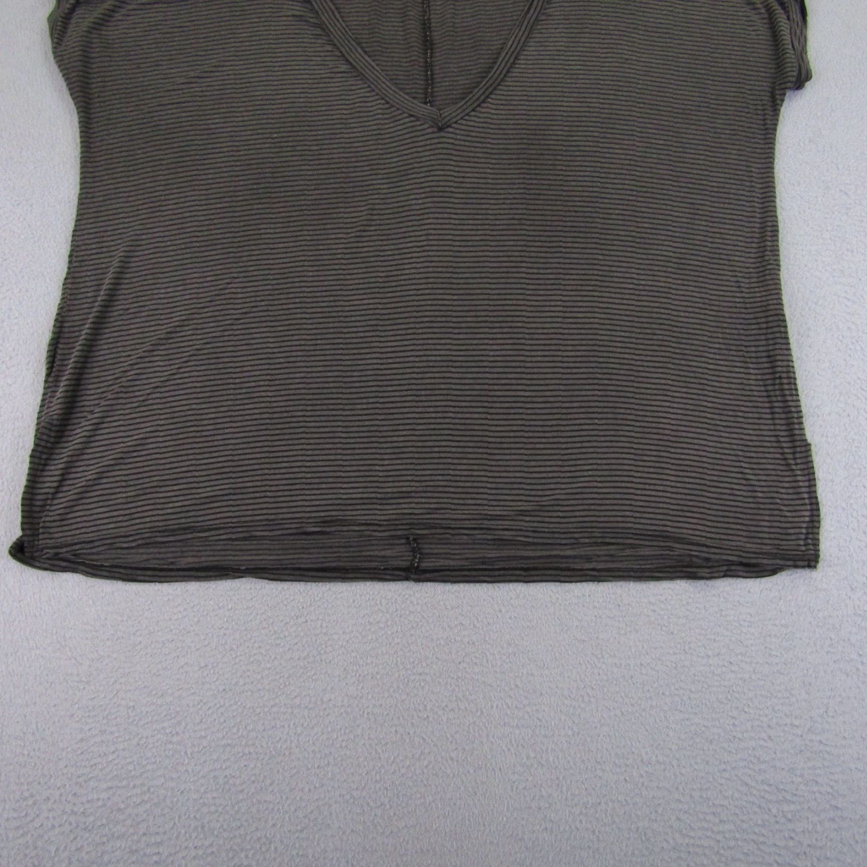 Brandy Melville Brandy Melville Shirt Womens One Size Gray Black Stripes V Neck Top Stretchy T-Shirt Size ONE SIZE - 5 Thumbnail