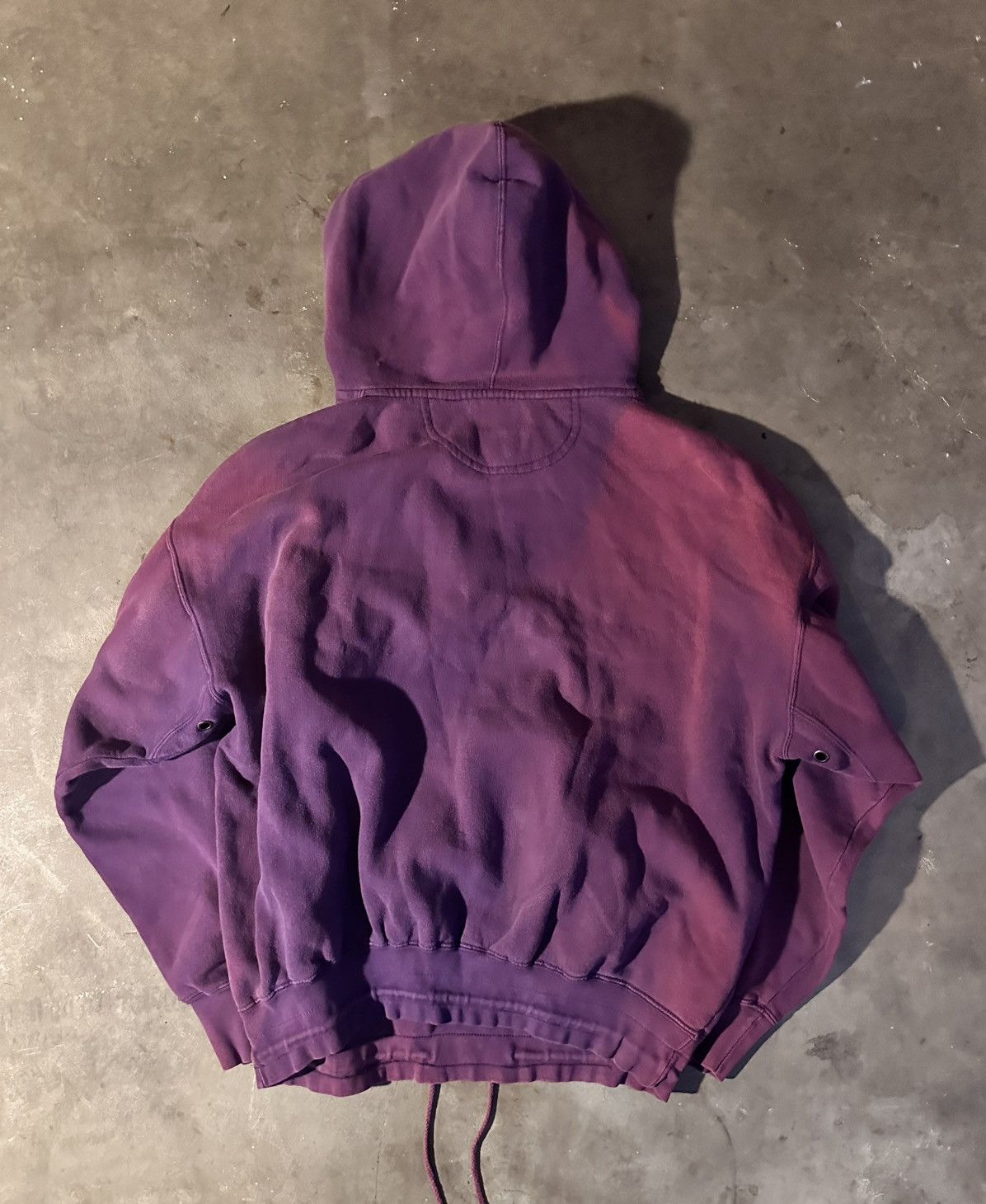 Vintage streetwear x vintage fade 90swashington huskies hoodie !!! Size US L / EU 52-54 / 3 - 11 Thumbnail