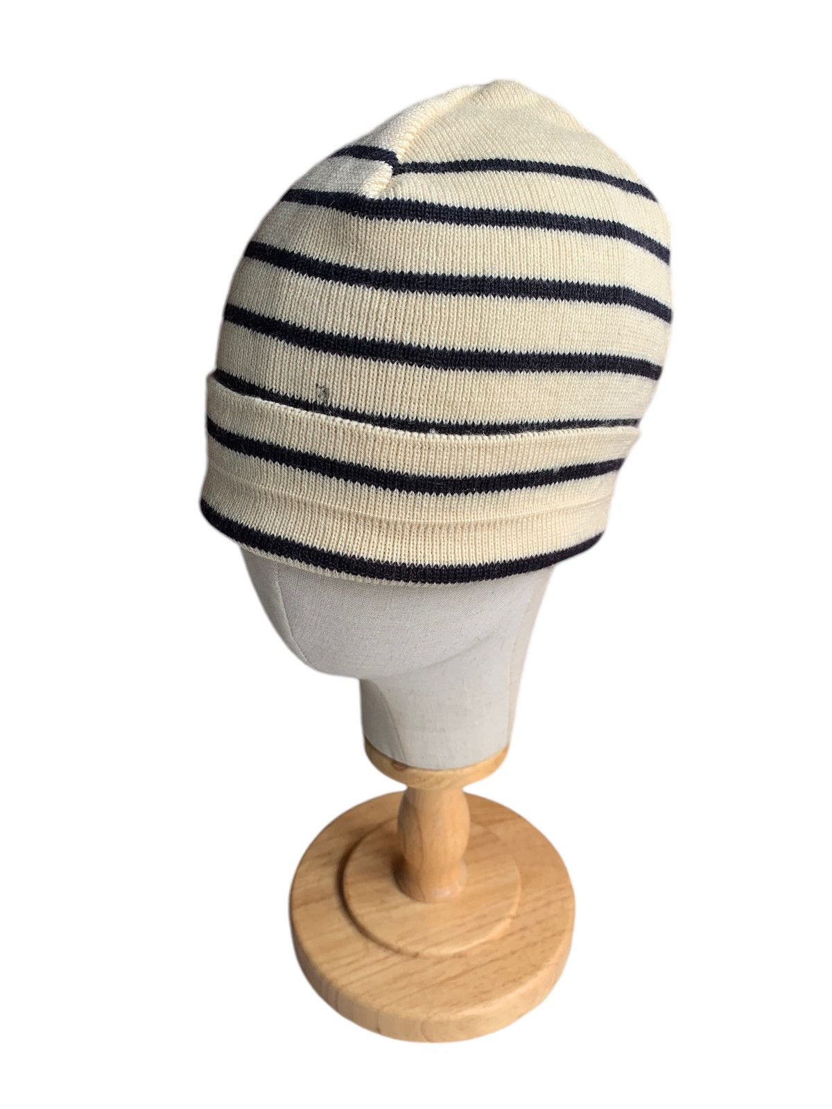 Vintage Knitted Made In France Winter session Rare Beanie Hats Size ONE SIZE - 9 Thumbnail