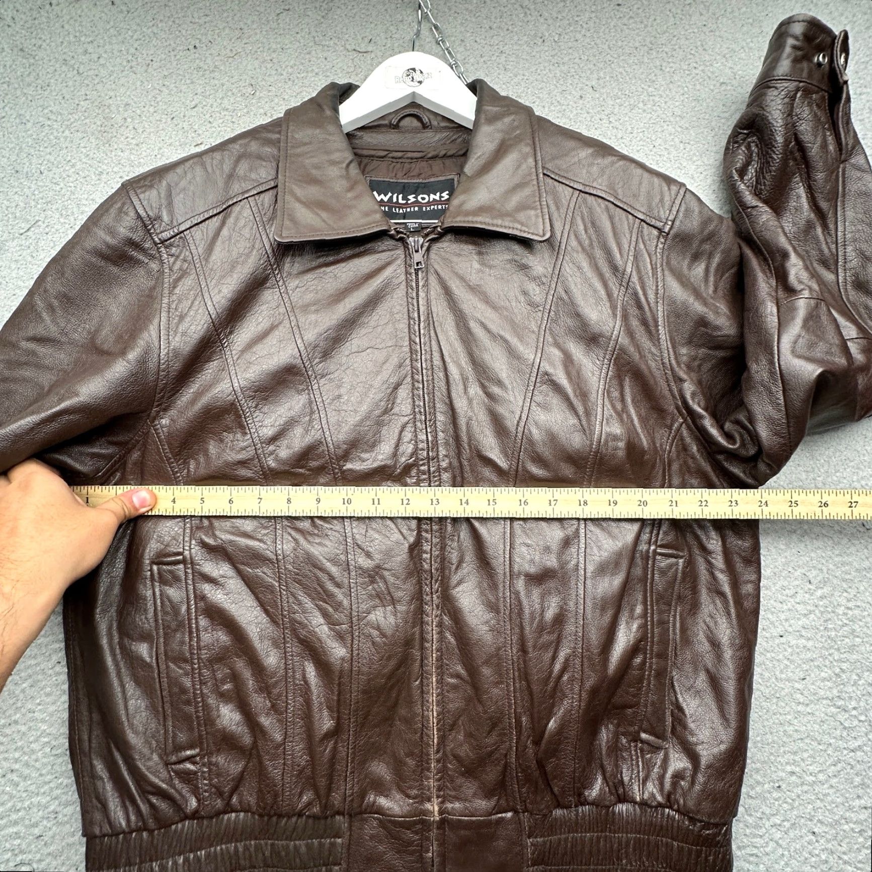 Vintage VINTAGE Wilsons Full Zip Bomber Jacket Mens L Brown Thinsulate Leather Bomber 90s, Fall/Winter, Short Length, Dry Clean Only, Regular Size Size US L / EU 52-54 / 3 - 6 Thumbnail