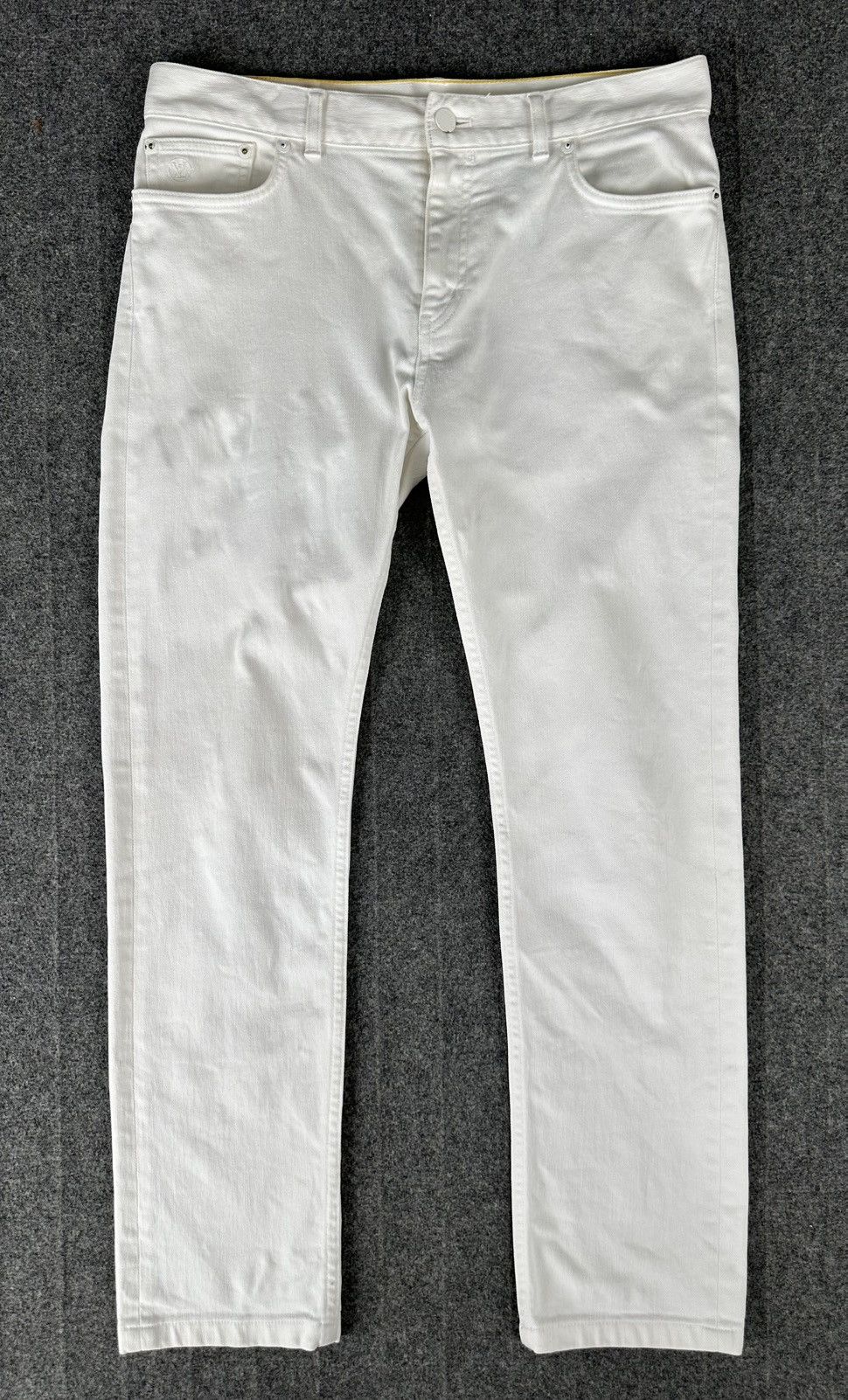 Louis Vuitton Louis Vuitton - Monogram Patch Stretch Fit White Denim Pants Size US 32 / EU 48 - 1 Thumbnail
