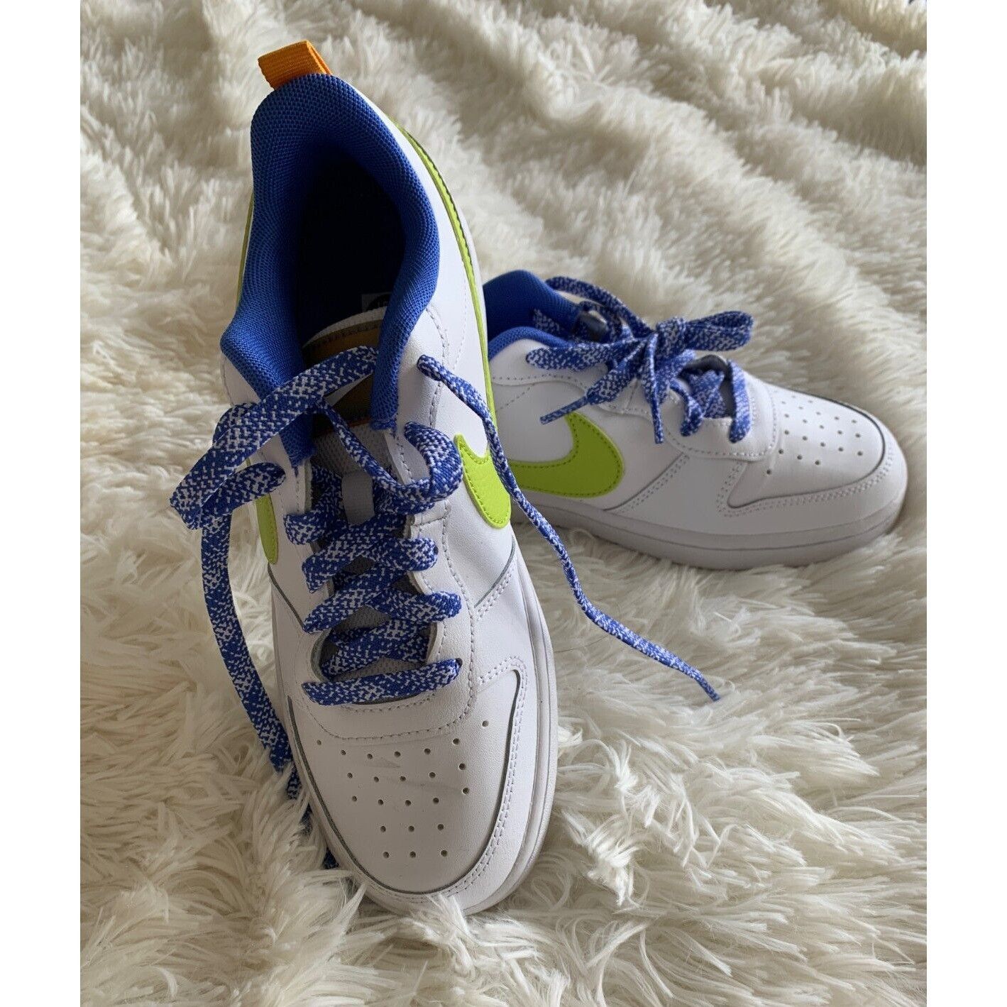 Nike Nike Boys Court Borough Low 2 SE Basketball Sneakers Shoes W Size US 5.5 / EU 38 - 2 Thumbnail