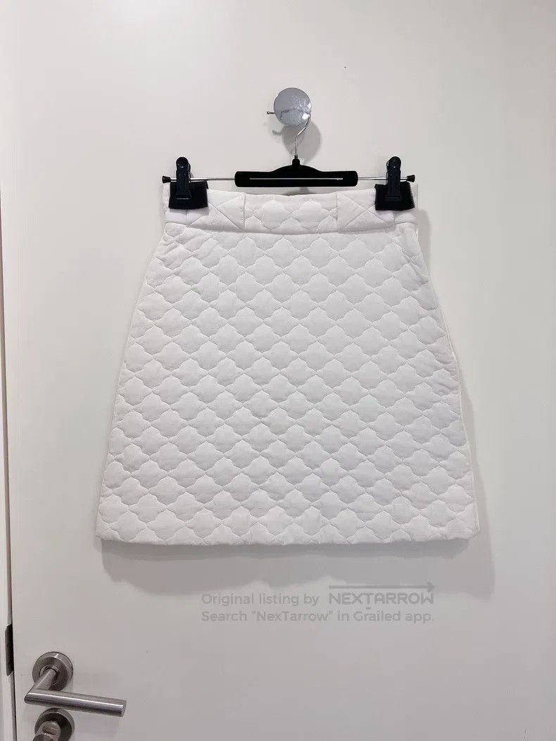 Fendi Fendi White Quilted Grid Silk Half Skirt Skirt Short Skirt Size 25" / US 0 / IT 36 - 1 Thumbnail