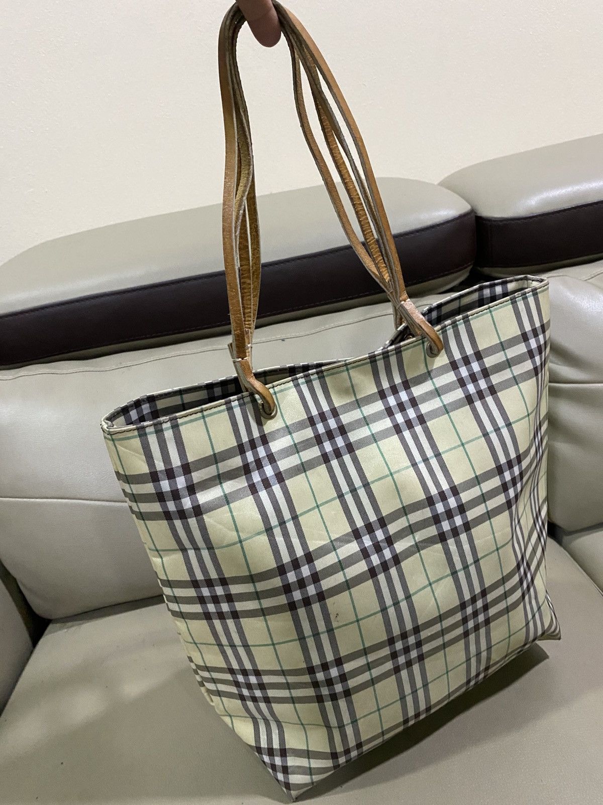 Burberry Authentic Vintage Burberry Nova Check Tote Bag Size ONE SIZE - 2 Thumbnail