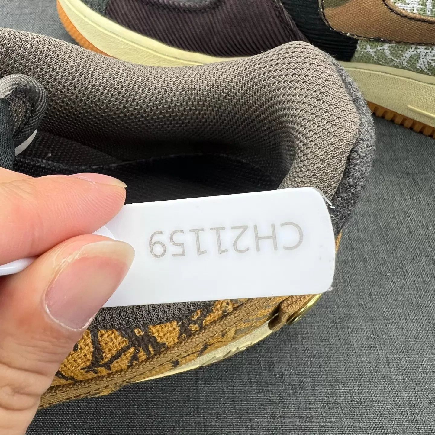 Nike AF1 x TS Colorblock Khaki 43 New With Box Size US 10 / EU 43 - 9 Thumbnail