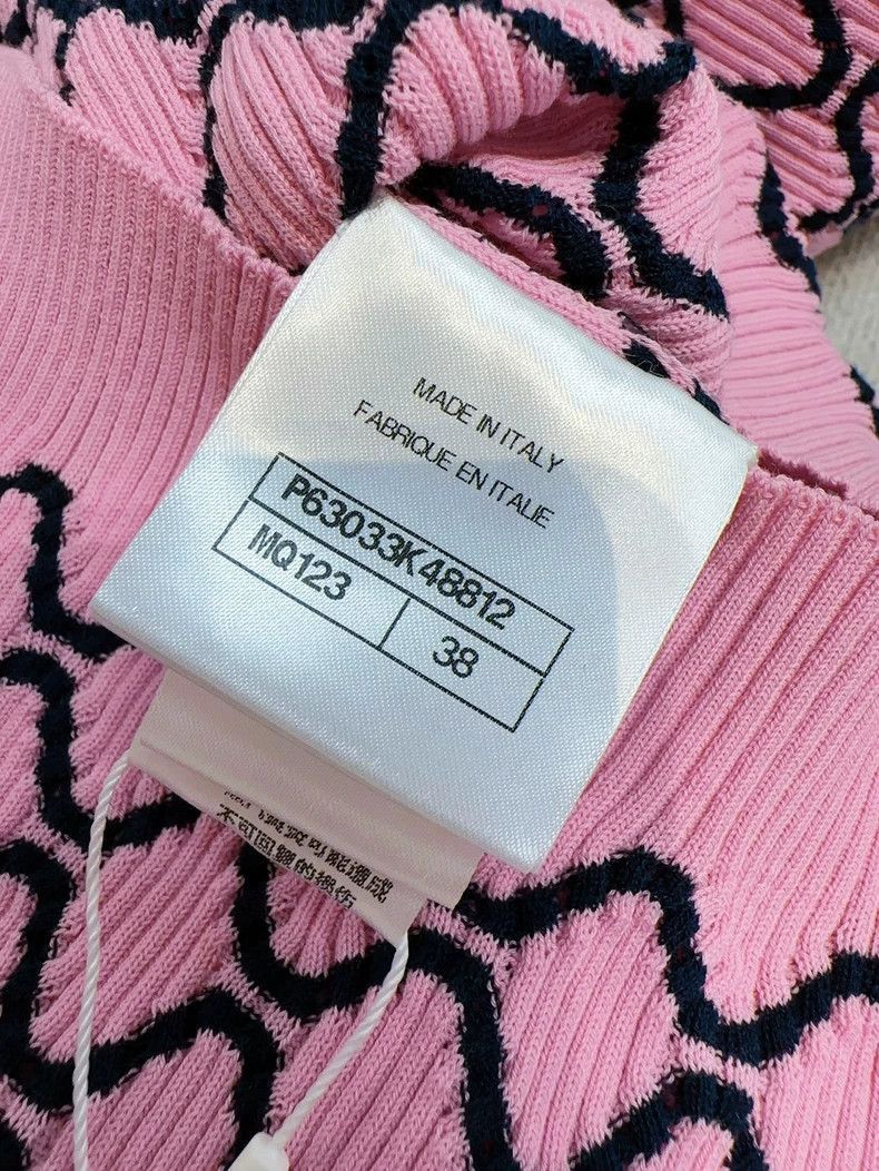 Chanel Chanel Pink Black Checkered Pattern Large U-Neck Knit Top Size M / US 6-8 / IT 42-44 - 6 Thumbnail