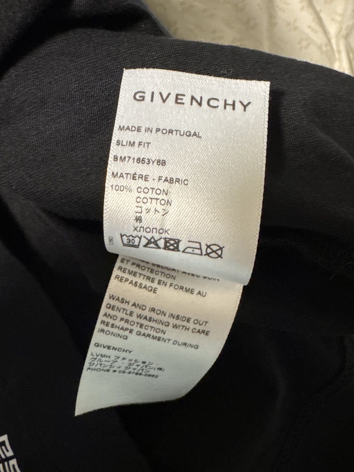 Givenchy Givenchy Paris T - Shirt Size US L / EU 52-54 / 3 - 4 Thumbnail