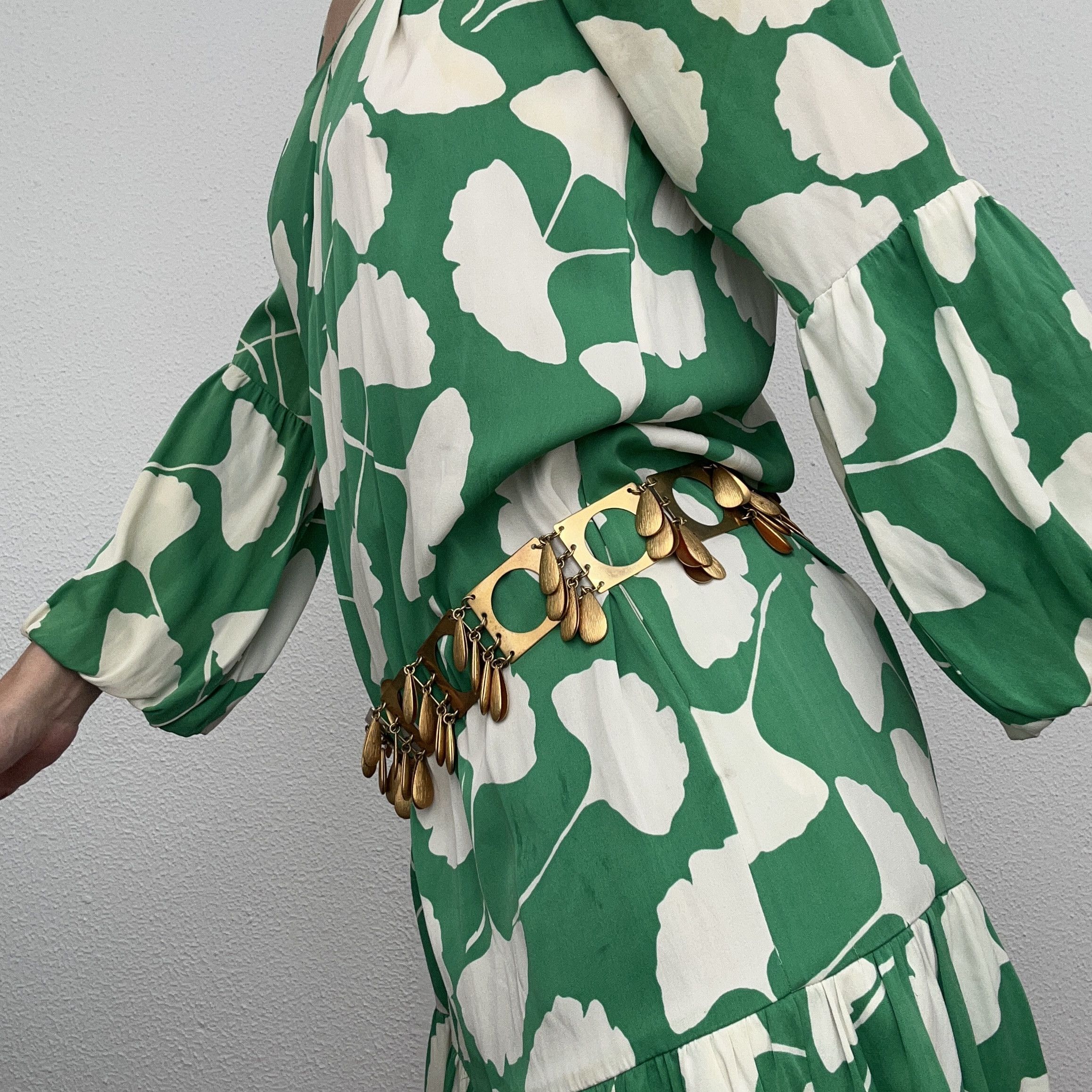 Vintage Vintage 1970s Gold Brutalist Leaf Belt Size ONE SIZE - 4 Thumbnail