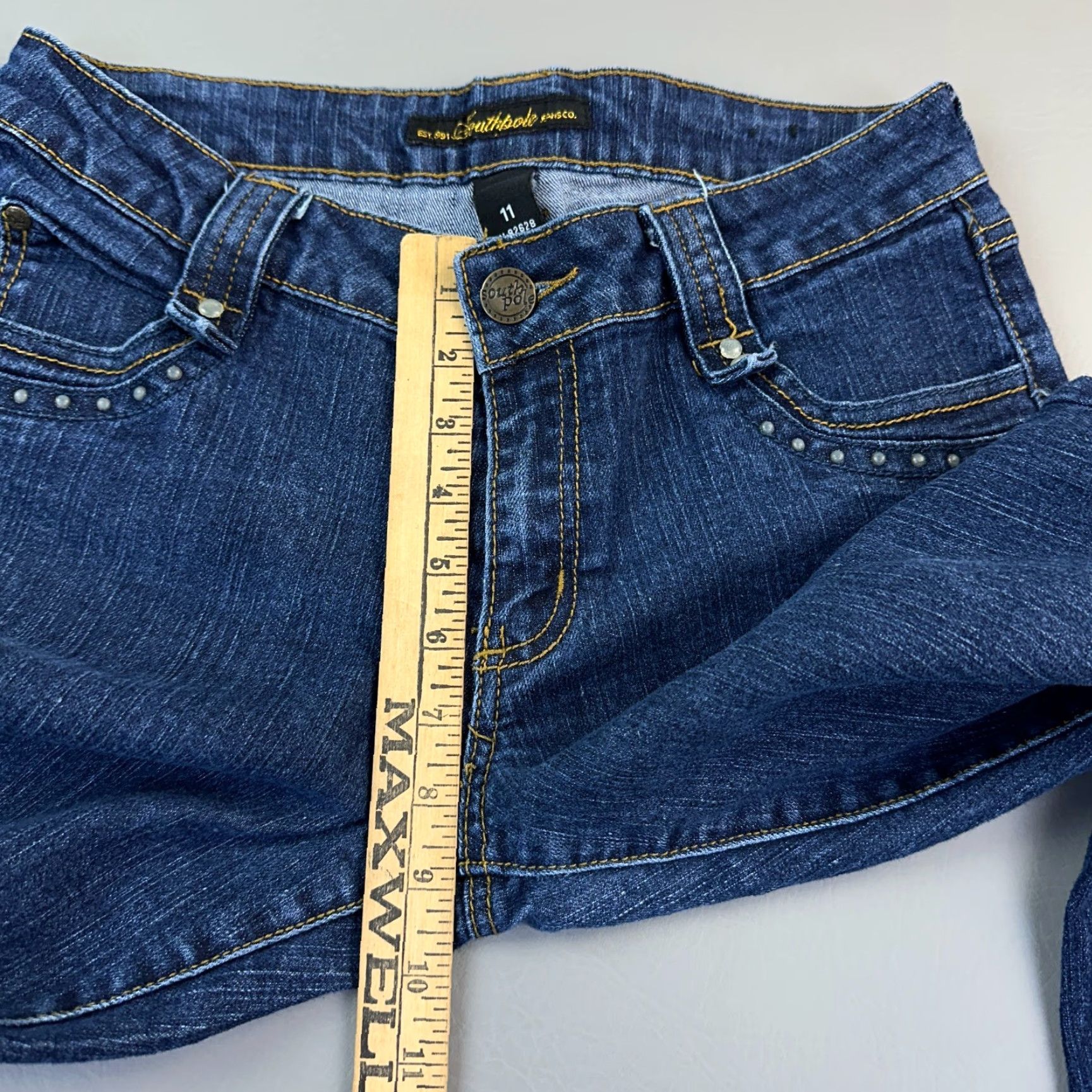 Southpole VINTAGE Southpole Jeans Women's 11 30x31 Dark Wash Mid Rise Stretch Studded Pocket Y2K Jeans Womens Regular 5-Pocket Denim Blue Size 32" / US 10 / IT 46 - 5 Thumbnail