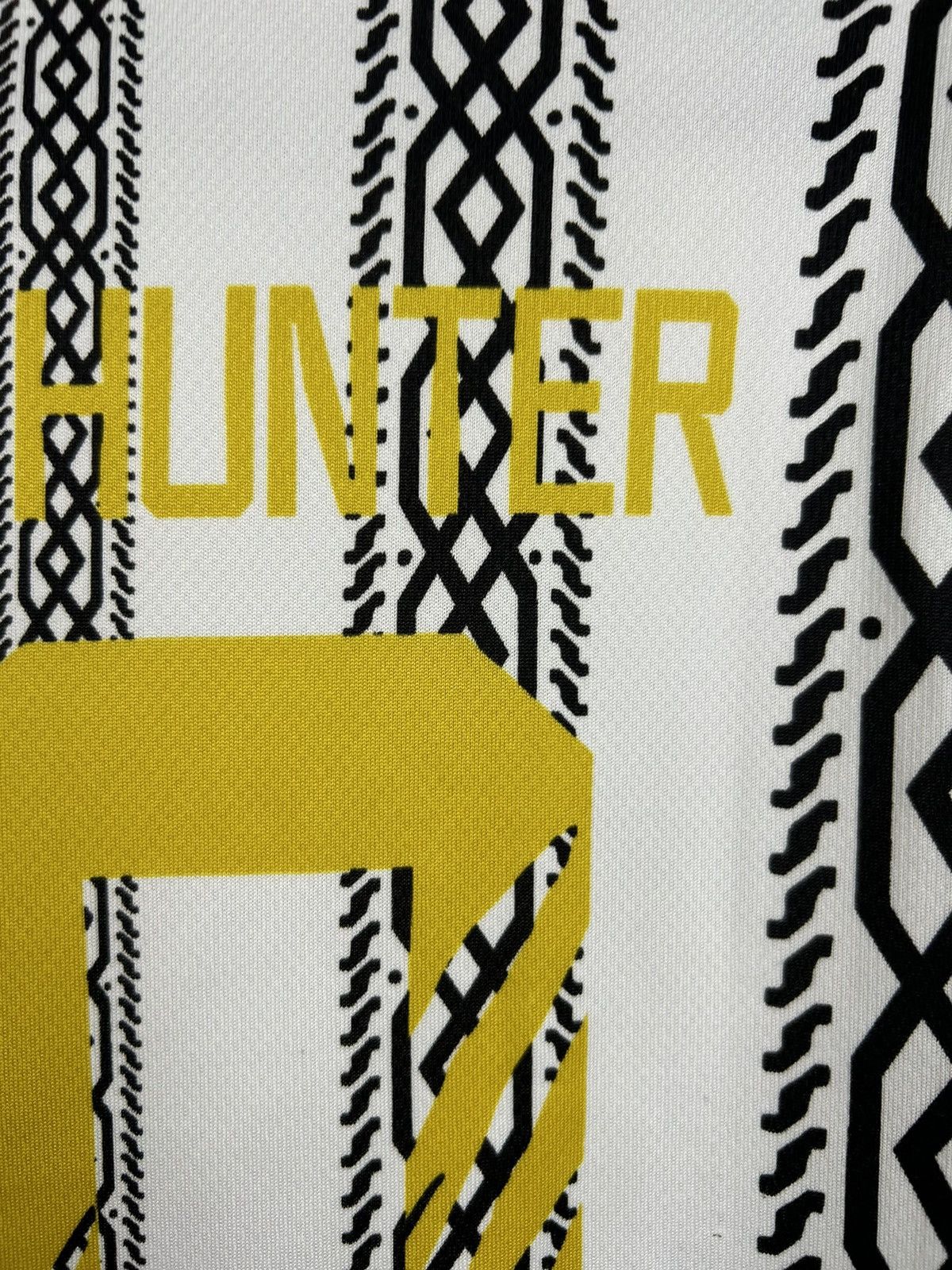 Puma Monster Hunter 20th Anniversary PUMA T-shirt Rare Size US M / EU 48-50 / 2 - 15 Thumbnail