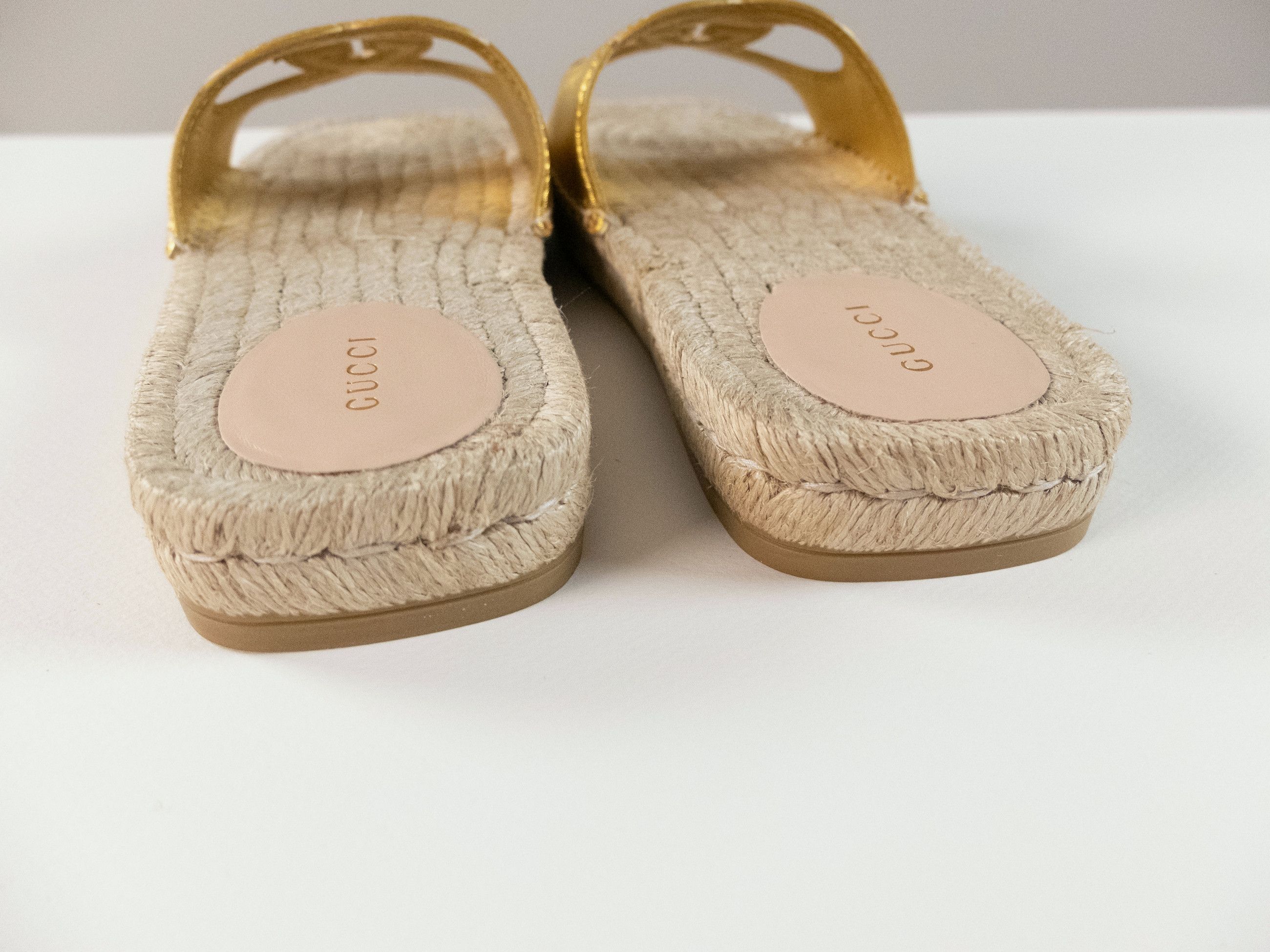 Gucci GUCCI interlocking G gold leather espadrille slide sandals Size US 7 / IT 37 - 6 Thumbnail