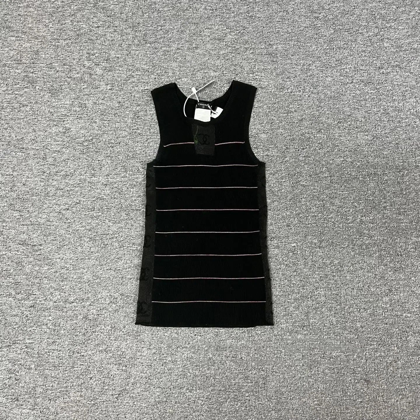 Chanel Chanel Double C-shaped vest with side-stitching and knitte Size M / US 6-8 / IT 42-44 - 1 Thumbnail