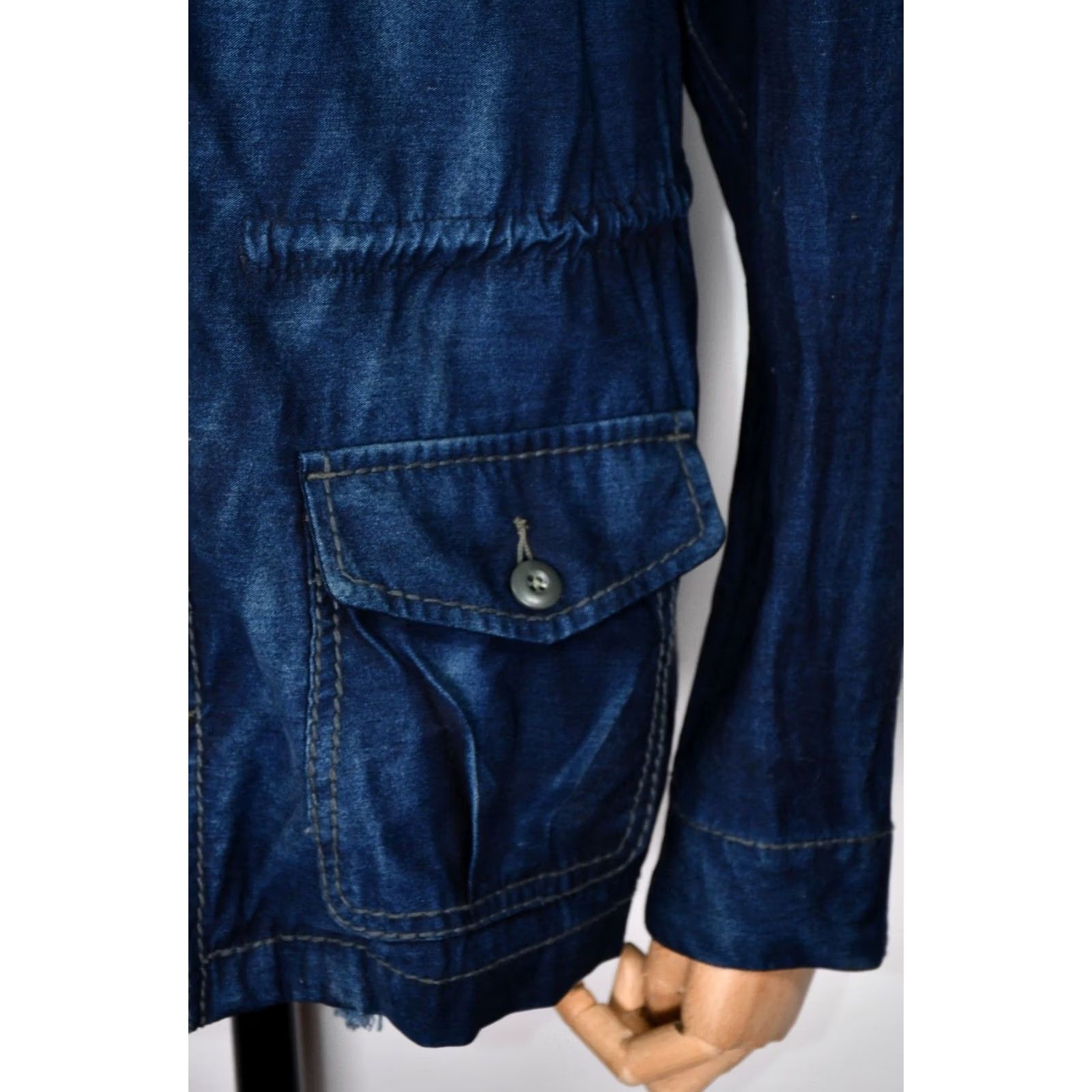 True Religion True Religion Military Jacket Denim Jacket Mens M Blue 100% Genuine Very Good Size M Chest 56cm Length 74cm Length Sleeve 69cm Shoulders 45cm Mens Size US M / EU 48-50 / 2 - 7 Thumbnail