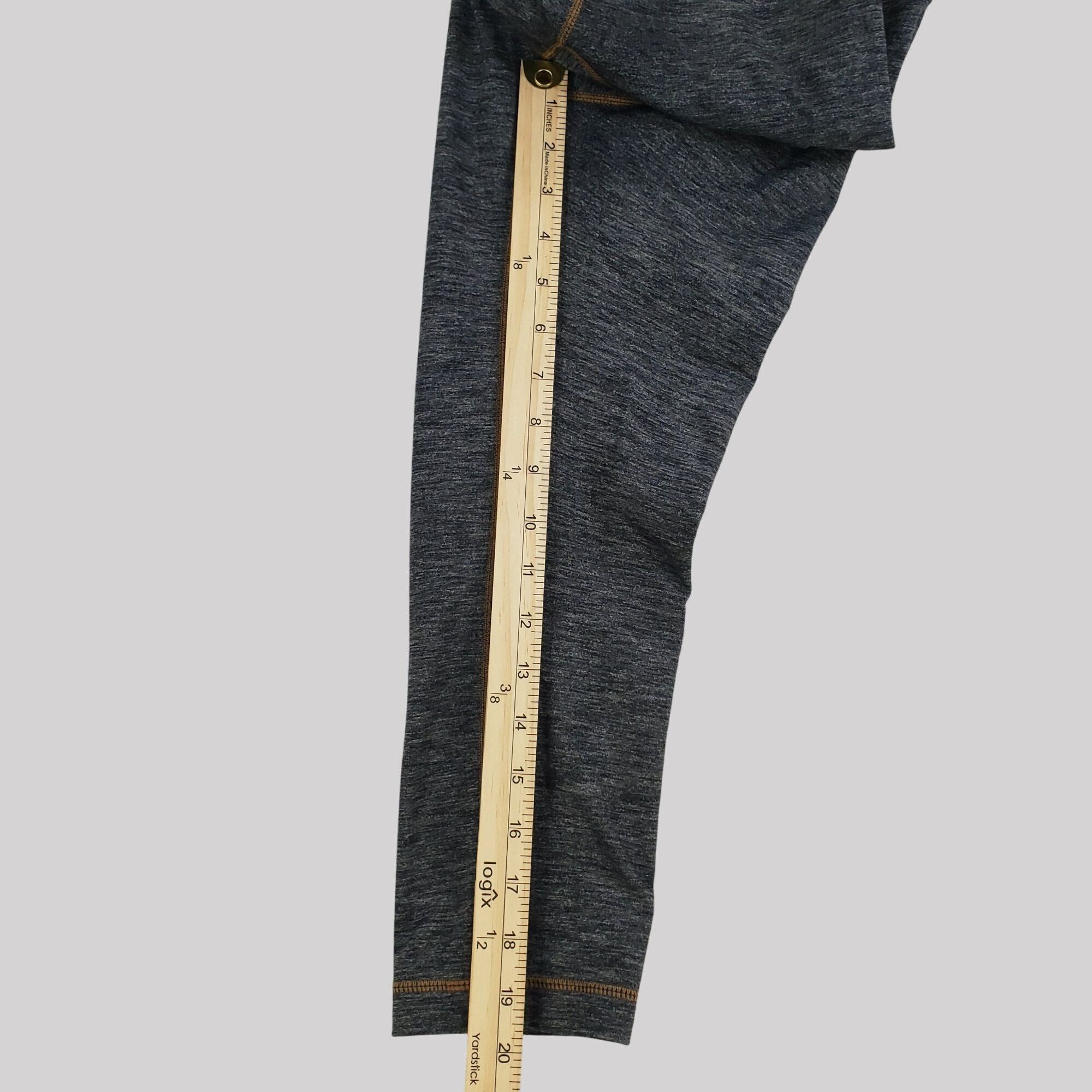 Athleta Athleta women's Grey Cropped Leggings Size S Size 26" / US 2 / IT 38 - 7 Thumbnail