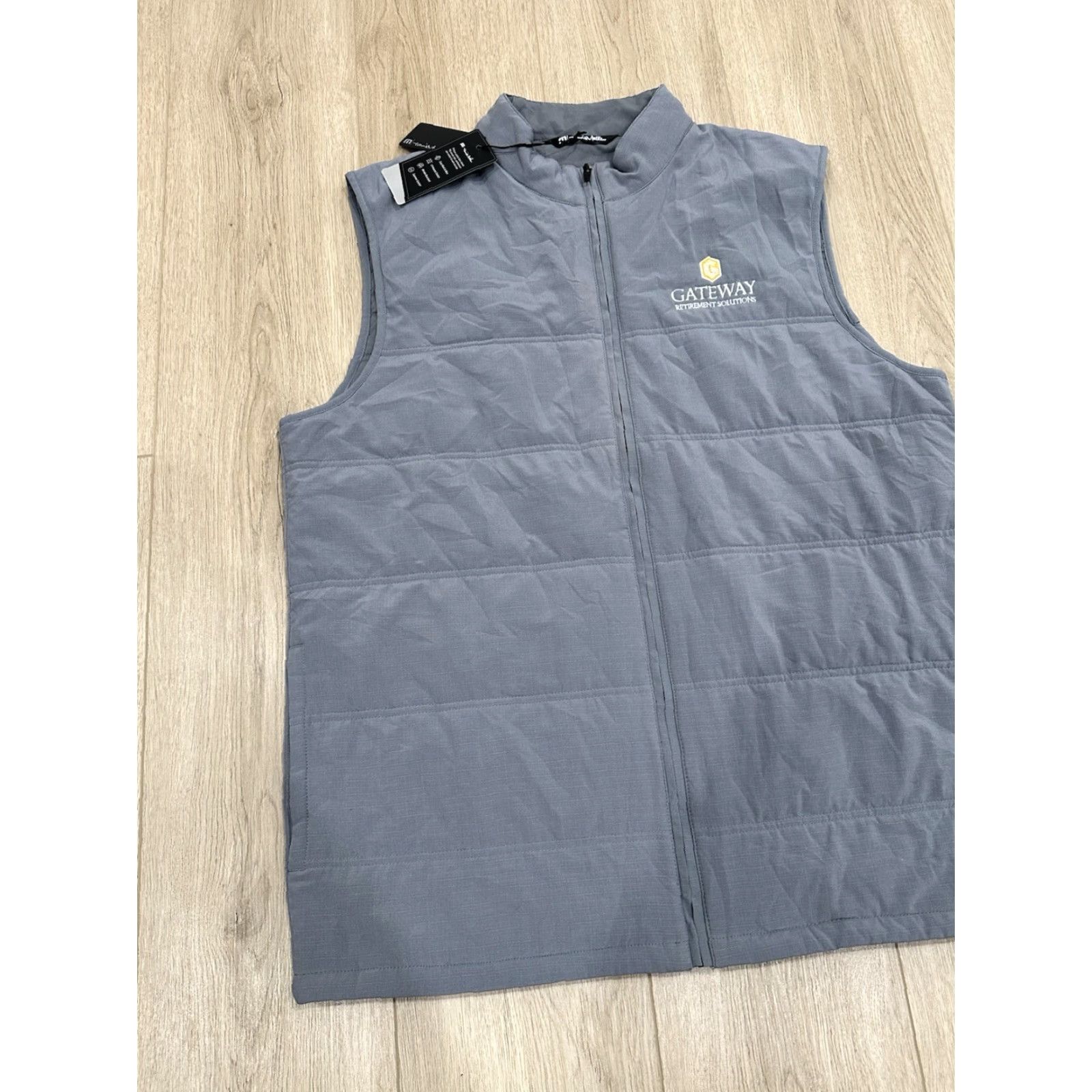TravisMathew TravisMathew Vest XL Gray Cold Bay Quilted Full Zip Insulated Golf Mens Size US XL / EU 56 / 4 - 3 Thumbnail