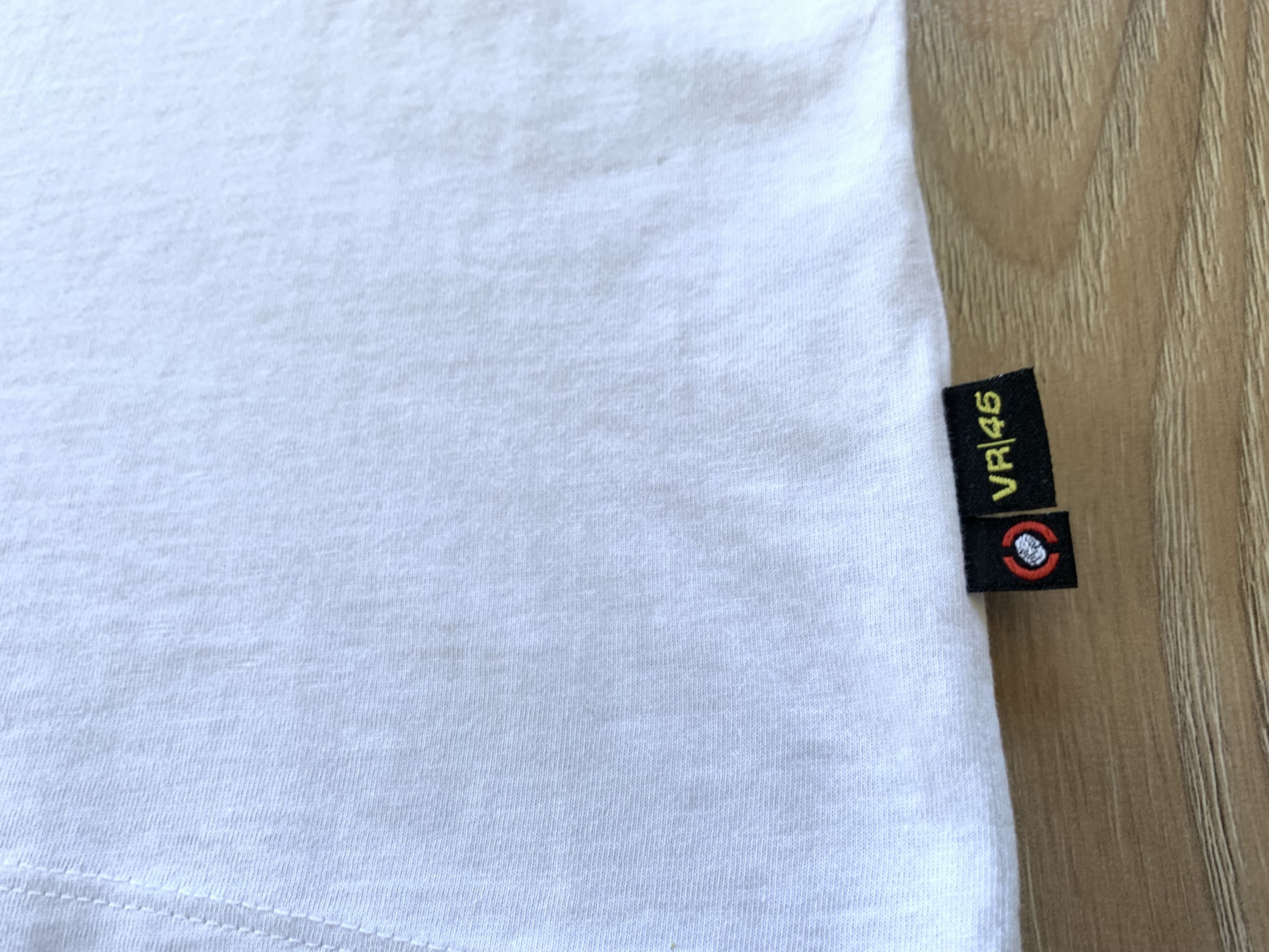 Vintage VR46 Valentino Rossi Sun And Moon Printed Tee Size US M / EU 48-50 / 2 - 9 Thumbnail