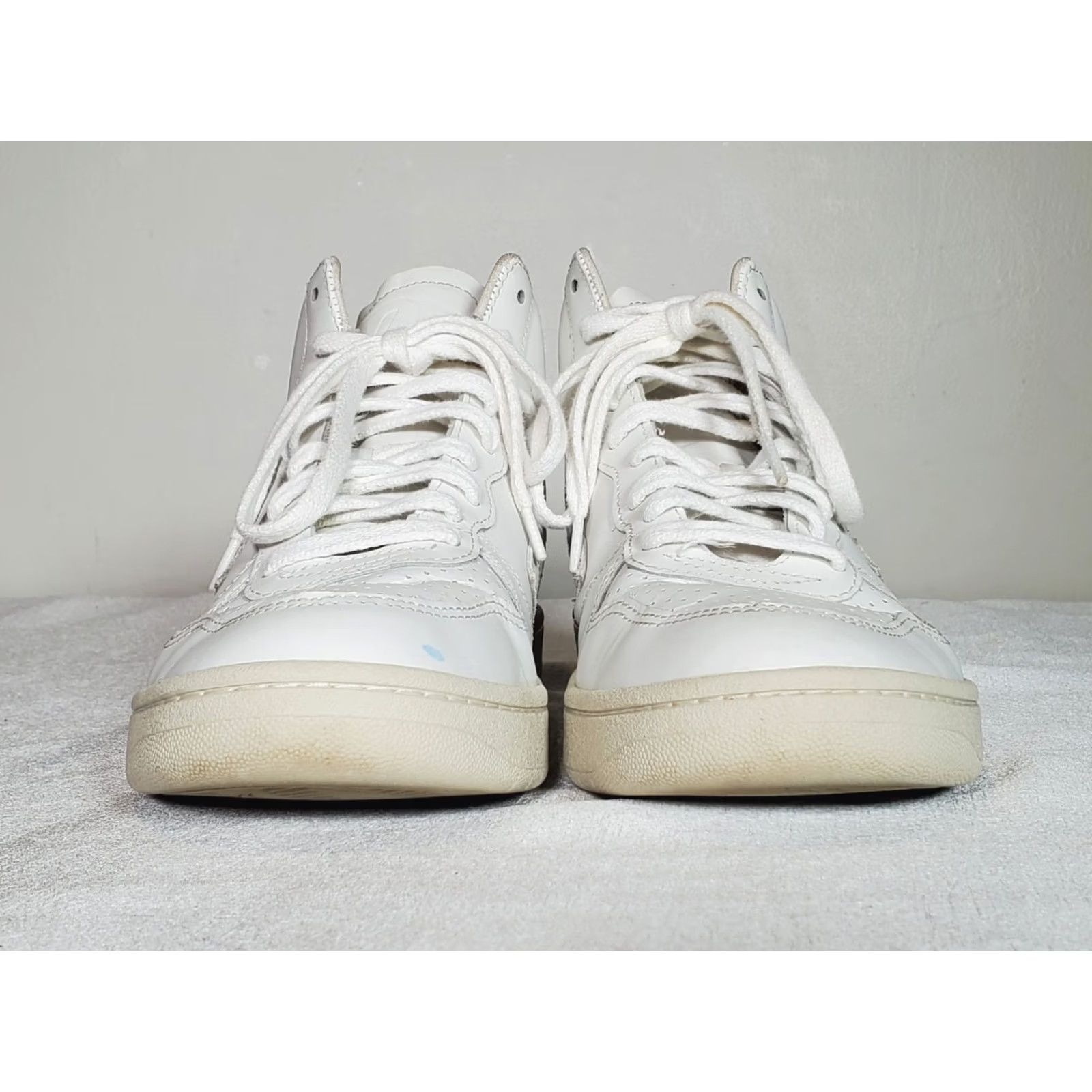 Veja VEJA V-15 High-Top Lace-Up Sneakers Triple White Leather Women's US 10 Shoes Size US 8 / IT 38 - 6 Thumbnail