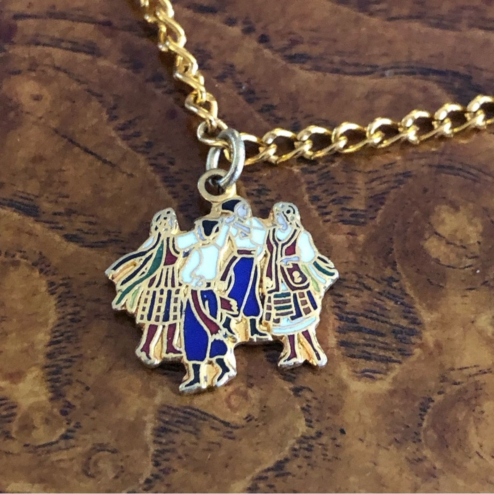 Vintage Vintage 70s Stella Designs Sitka Alaska charm bracelet Size ONE SIZE - 5 Thumbnail